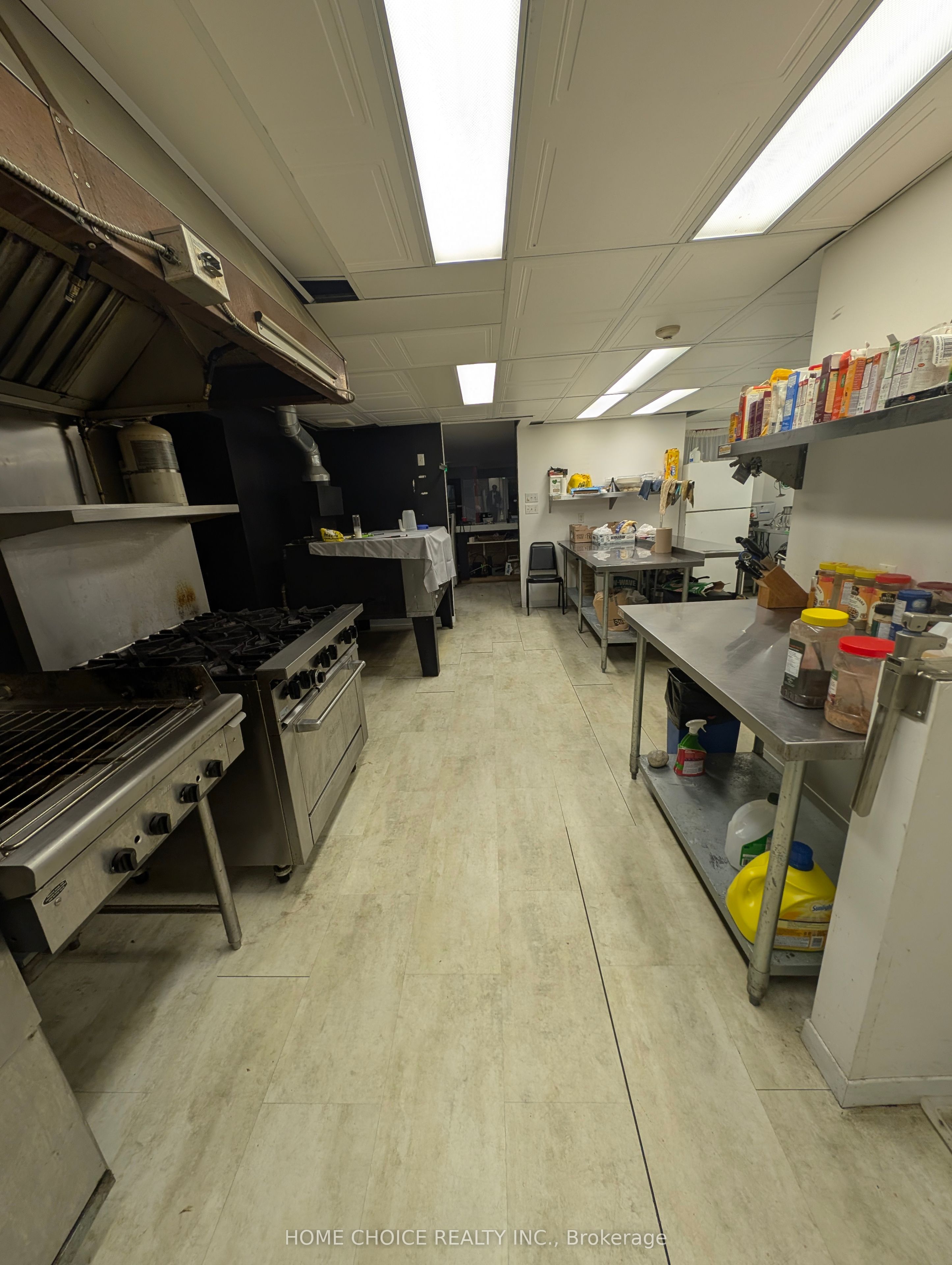 355 Main Street Property Photo 15