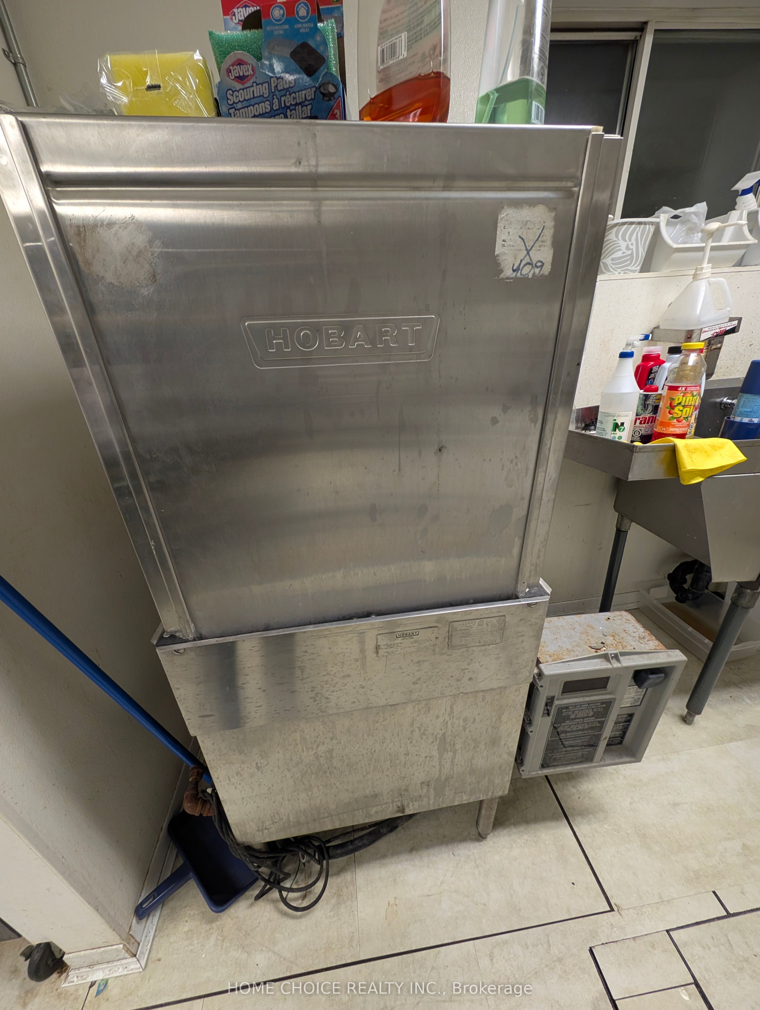 355 Main Street Property Photo 23