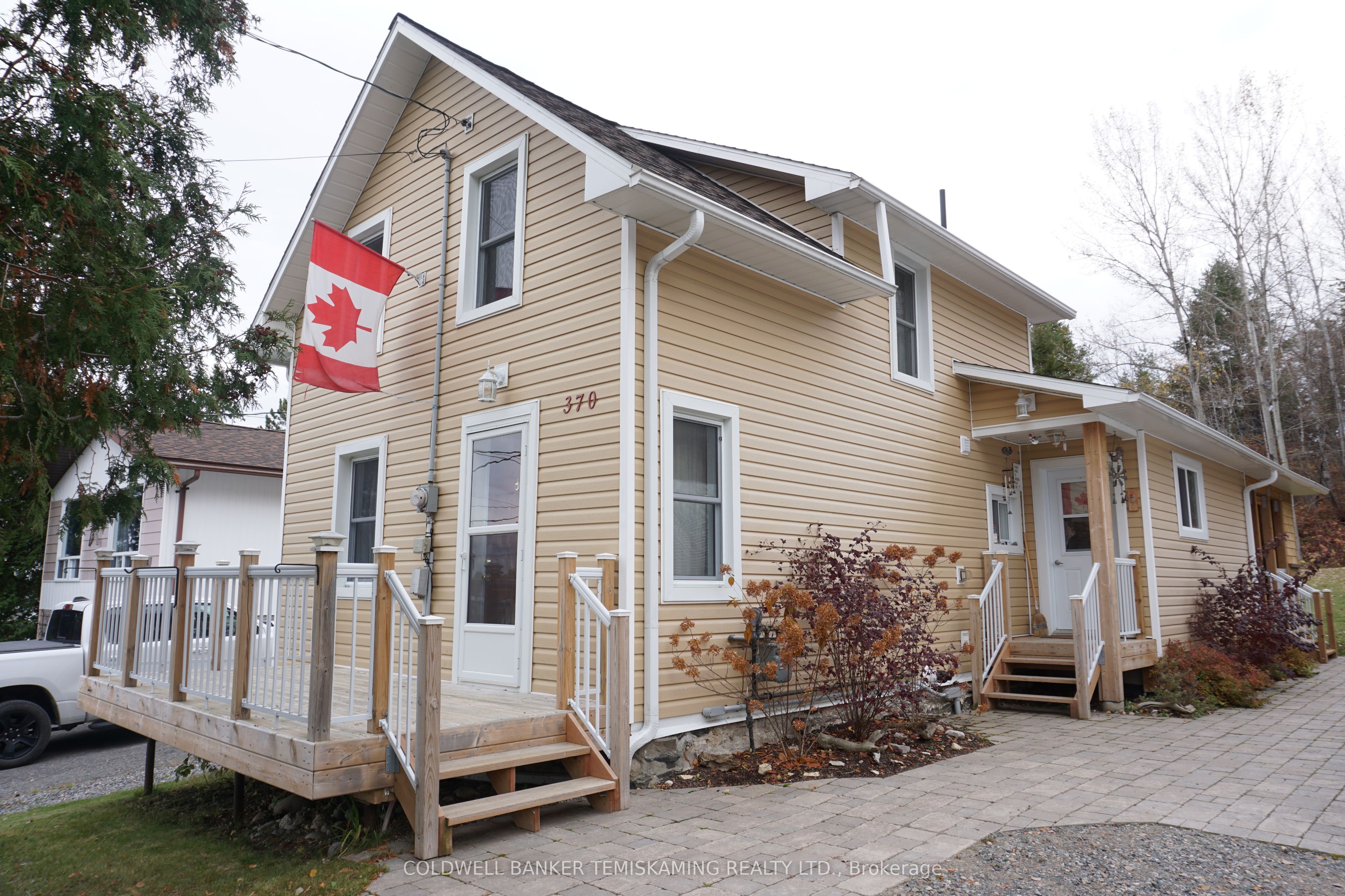 370 Agnes Avenue Property Photo 1