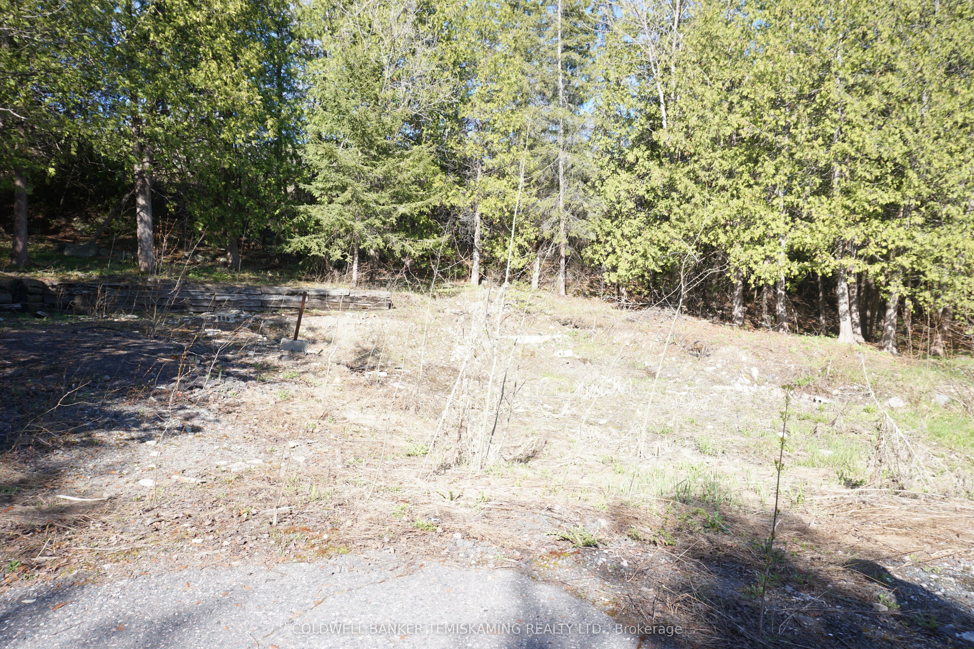 1467 Lakeshore Road S Property Photo 19