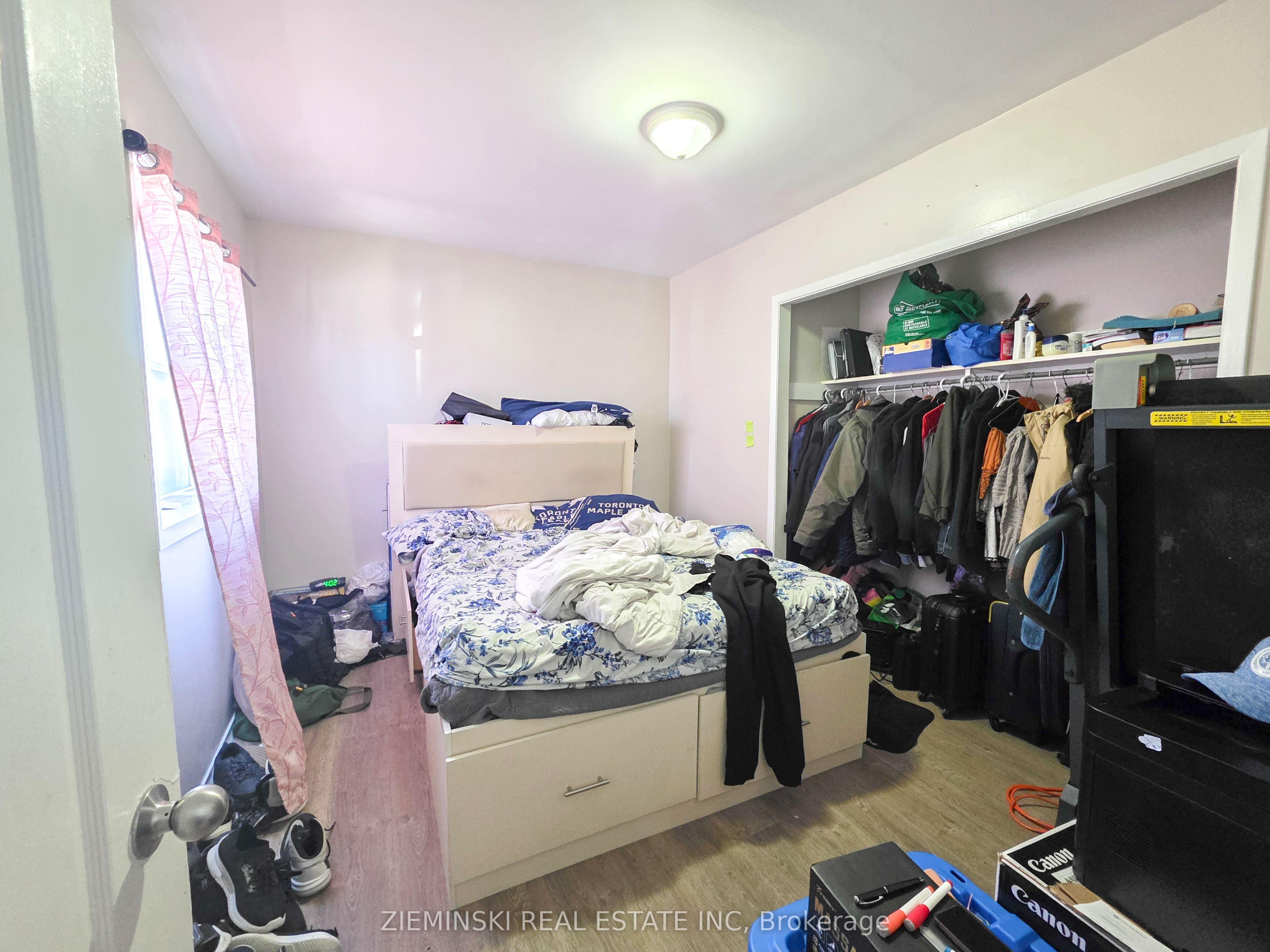 115 Pollock Street Property Photo 33