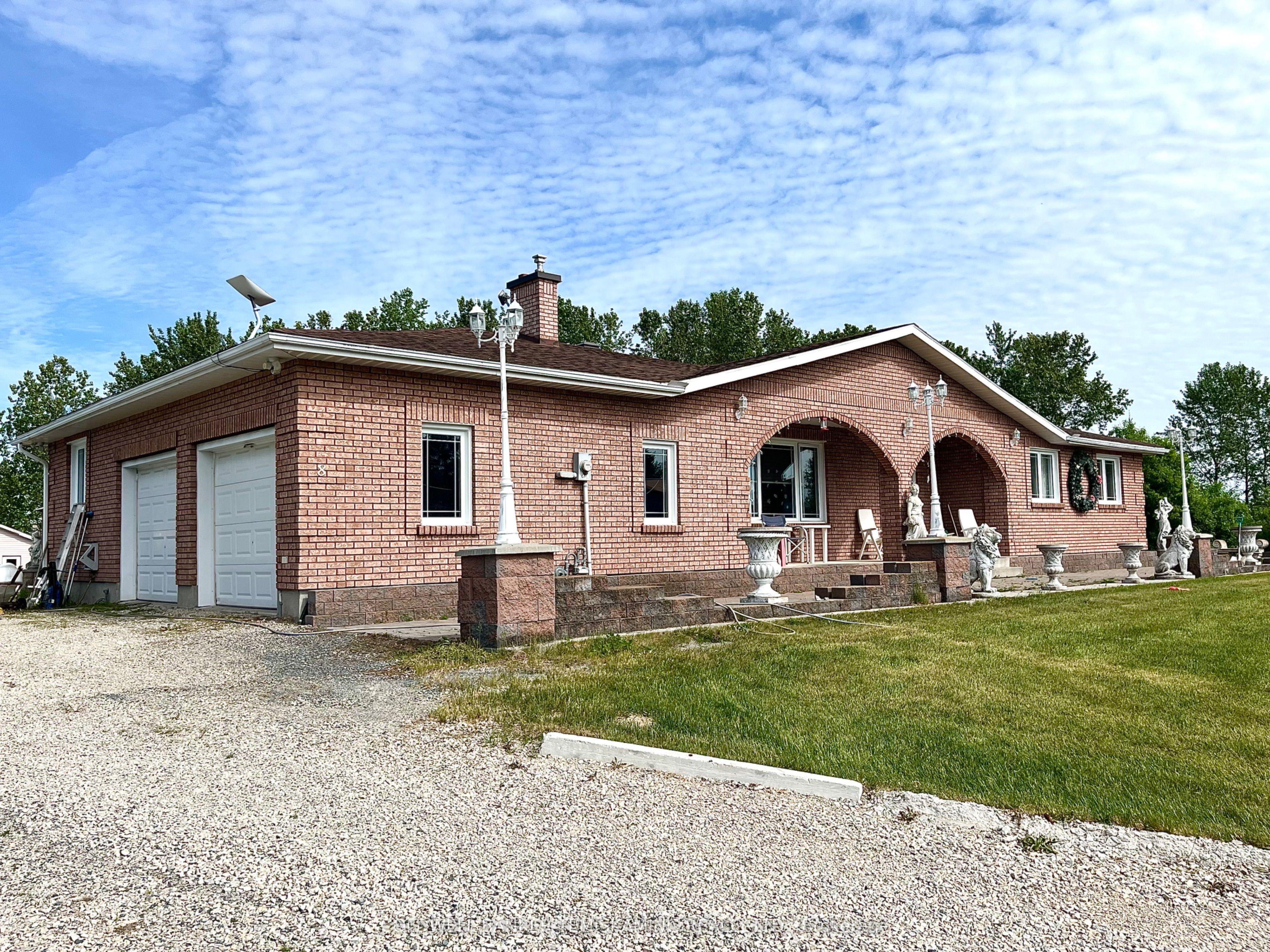 8 Michael Street Property Photo 3