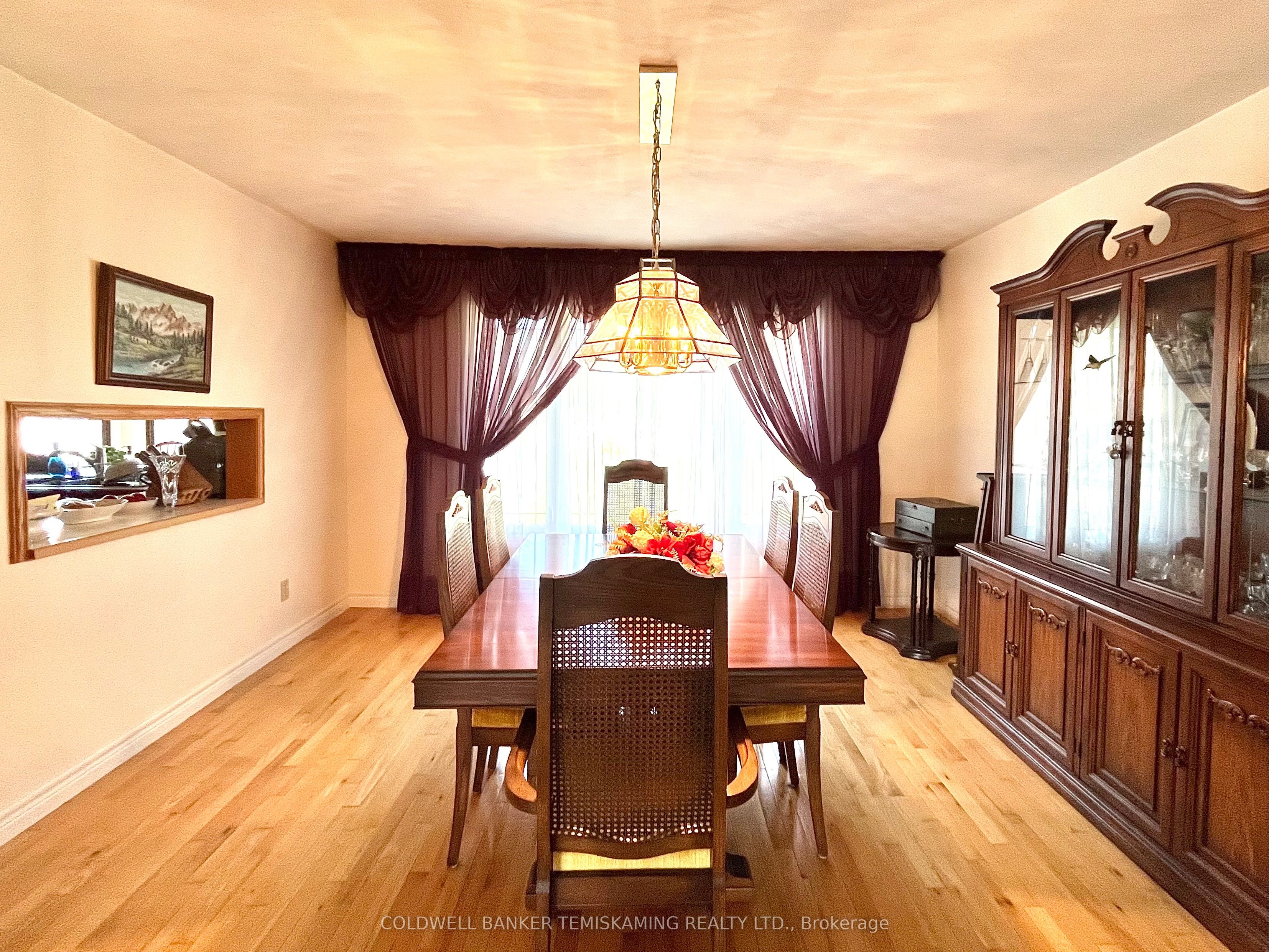 8 Michael Street Property Photo 13