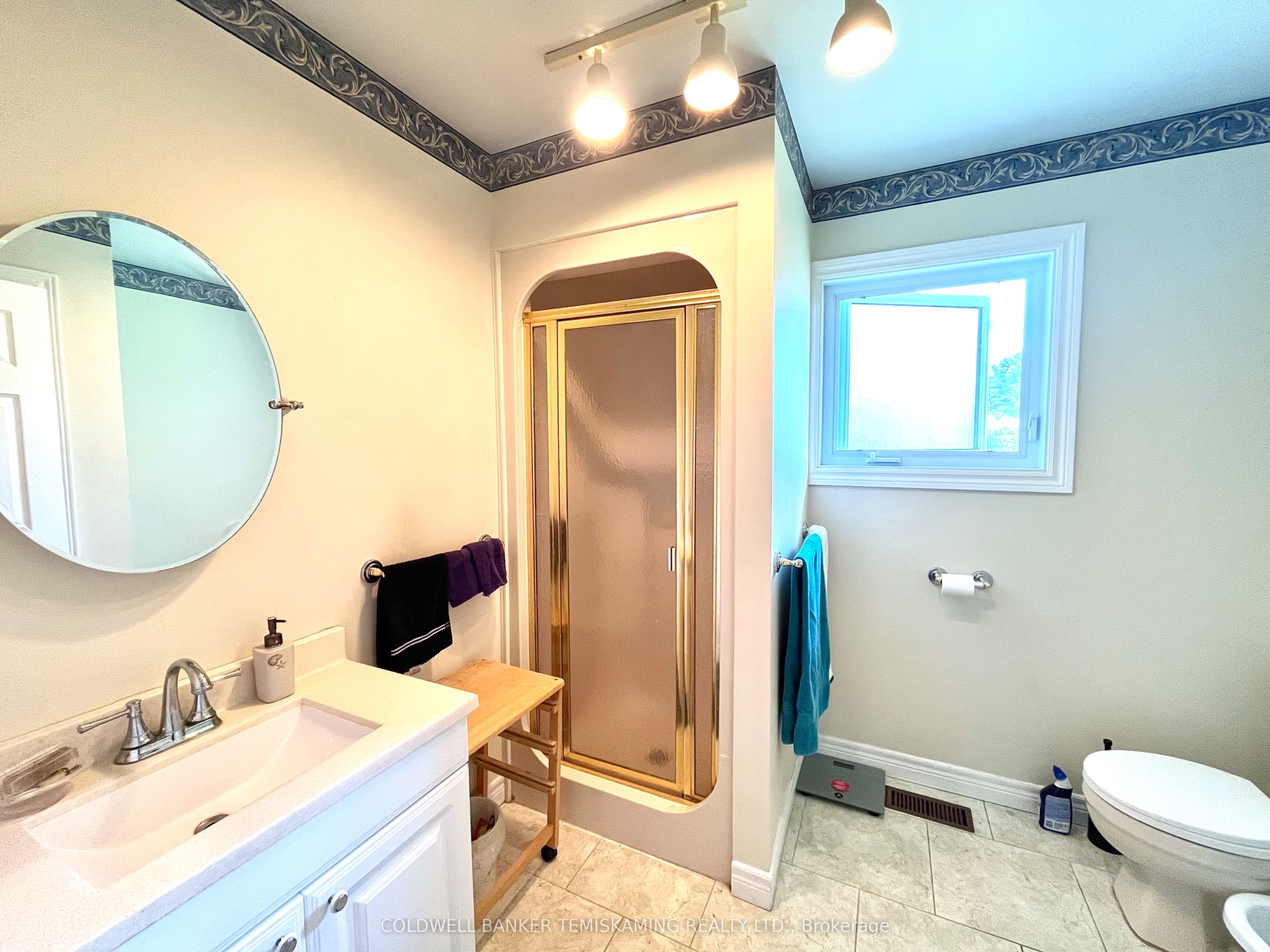 8 Michael Street Property Photo 17