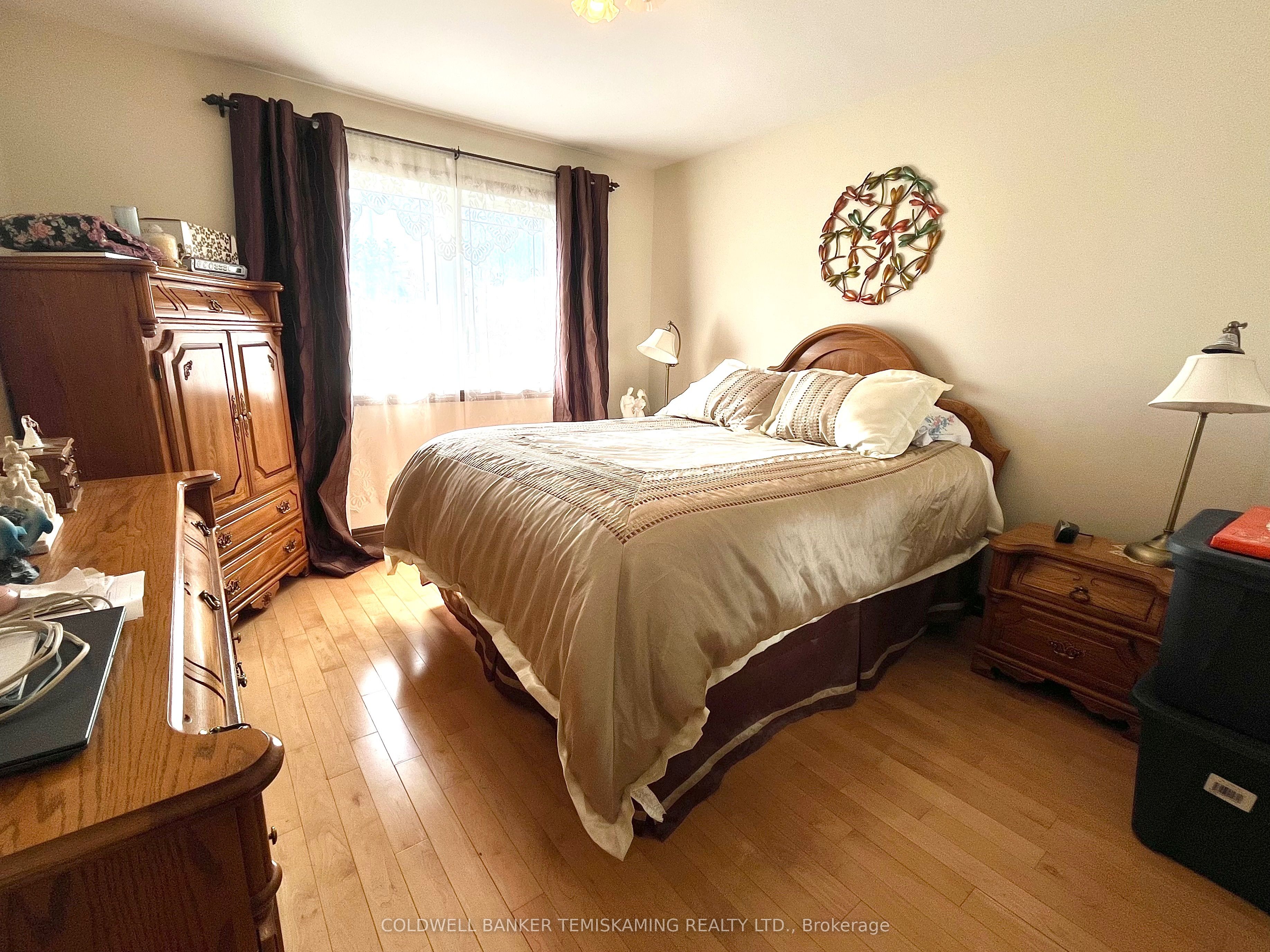 8 Michael Street Property Photo 20