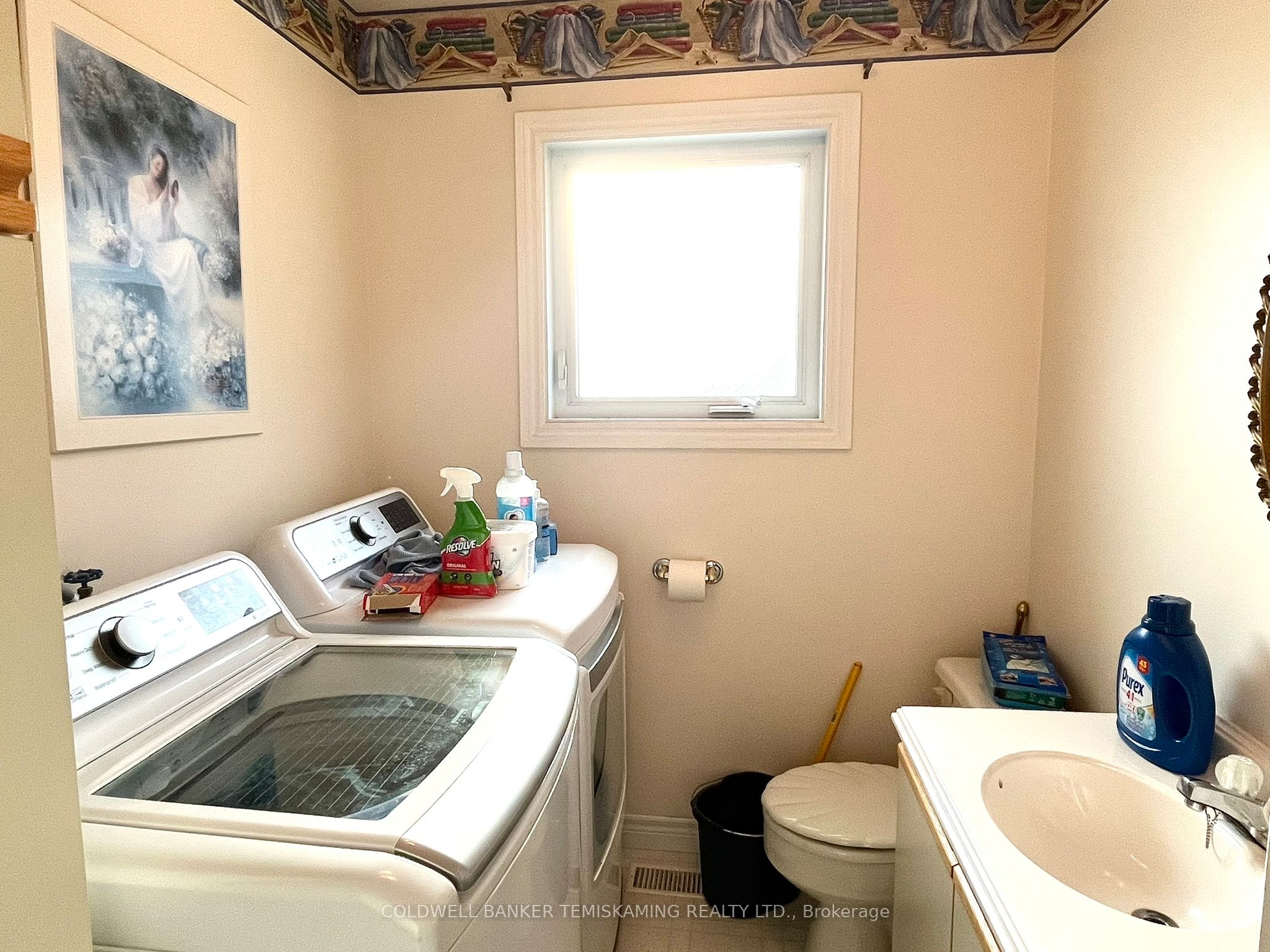 8 Michael Street Property Photo 23