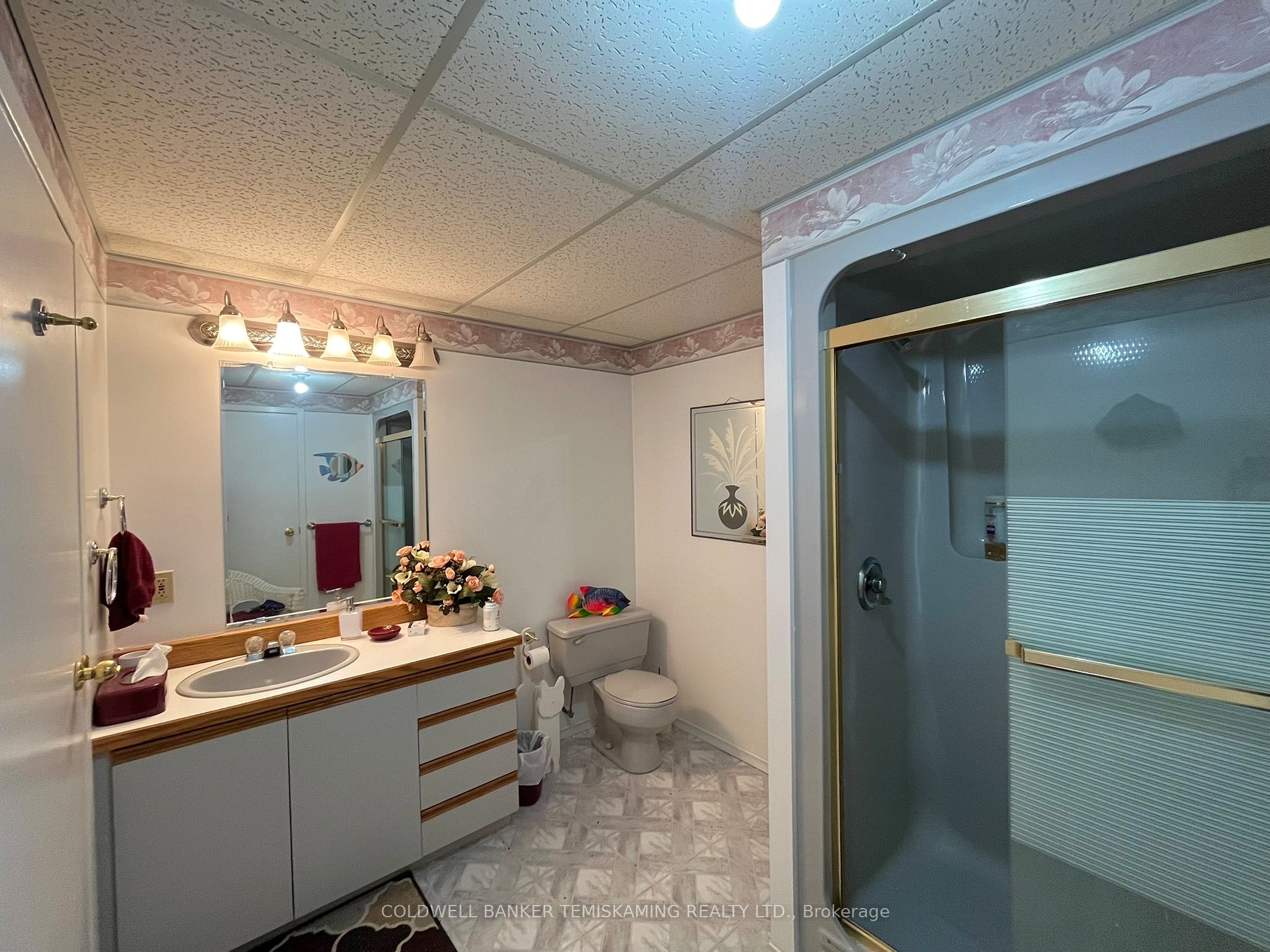 8 Michael Street Property Photo 29