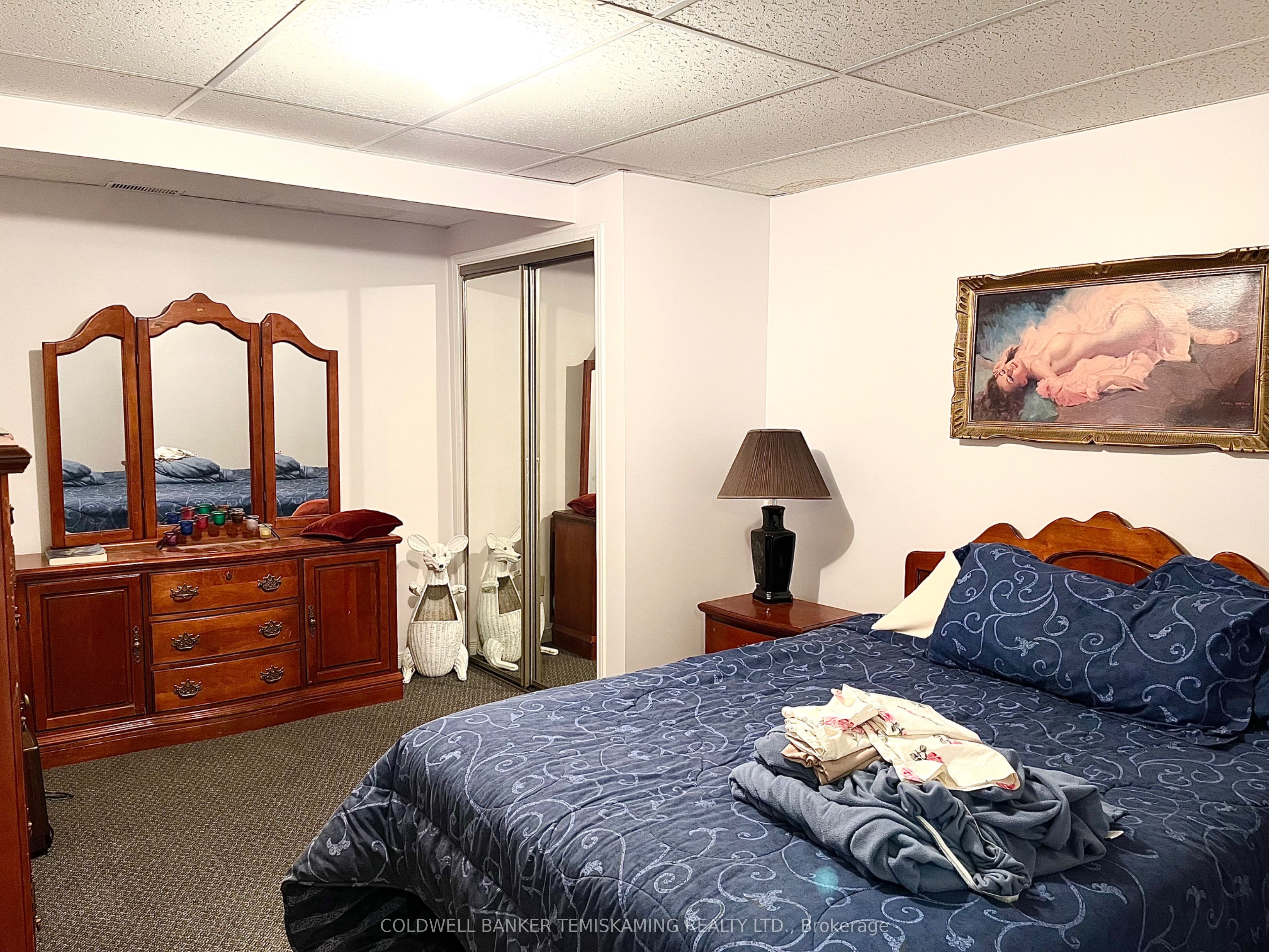 8 Michael Street Property Photo 31