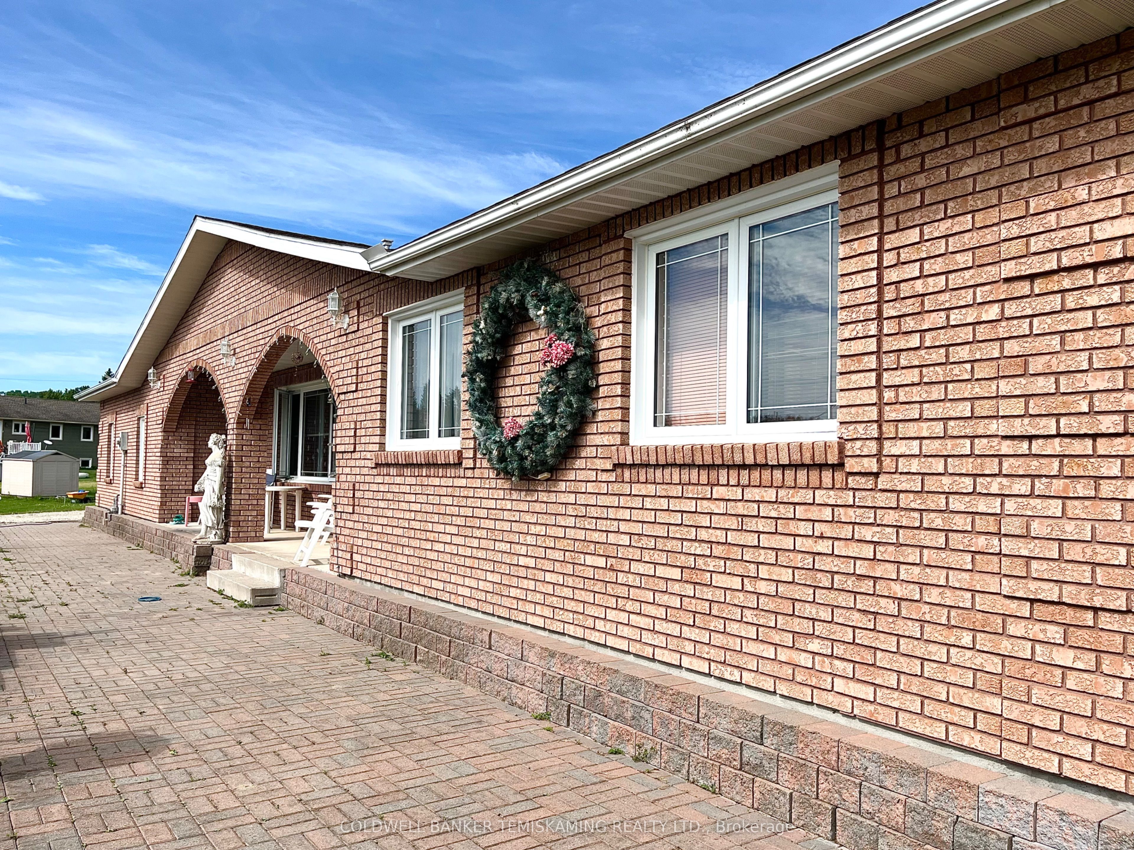 8 Michael Street Property Photo 44