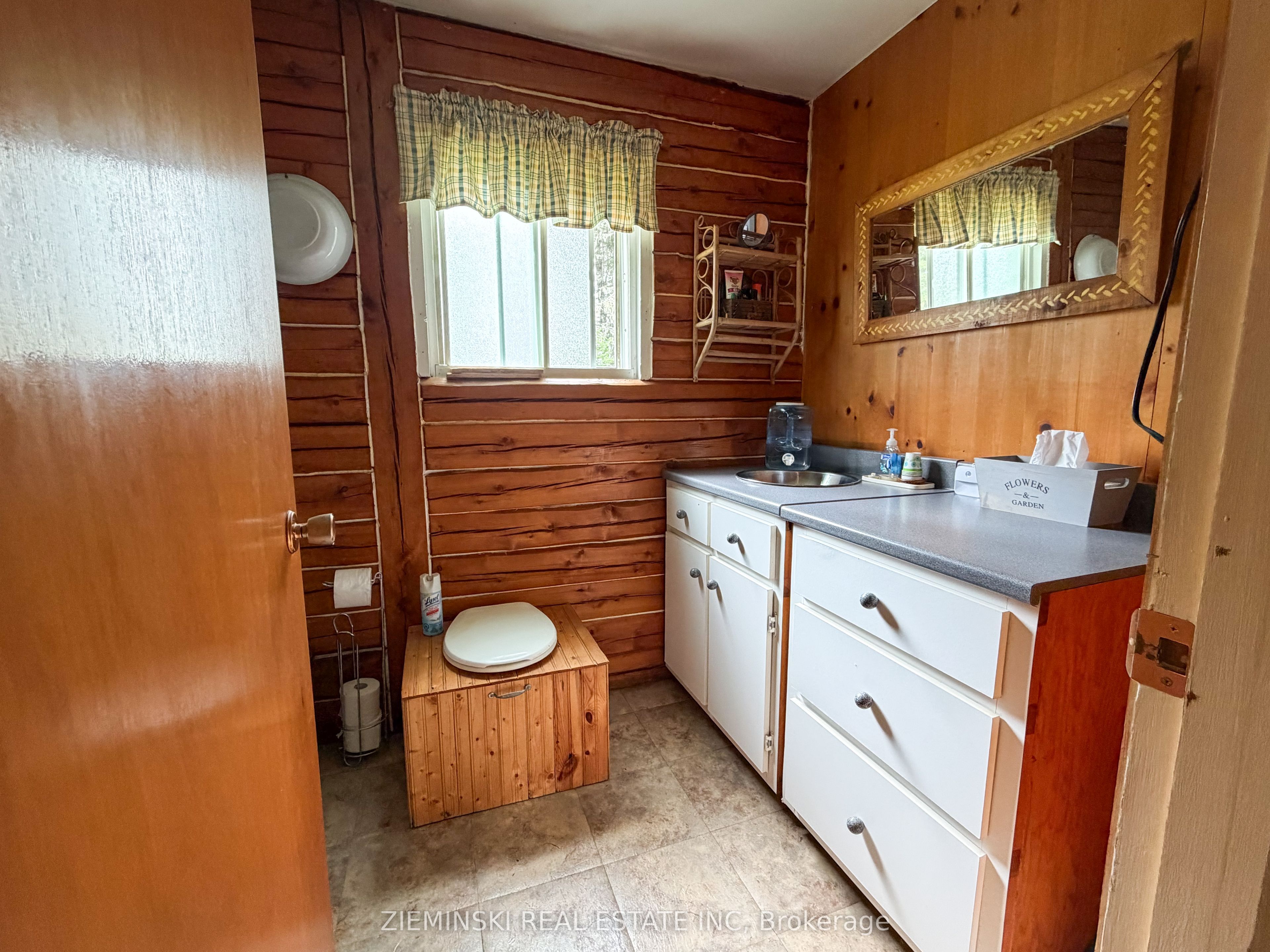 22 Rapids Avenue Property Photo 9