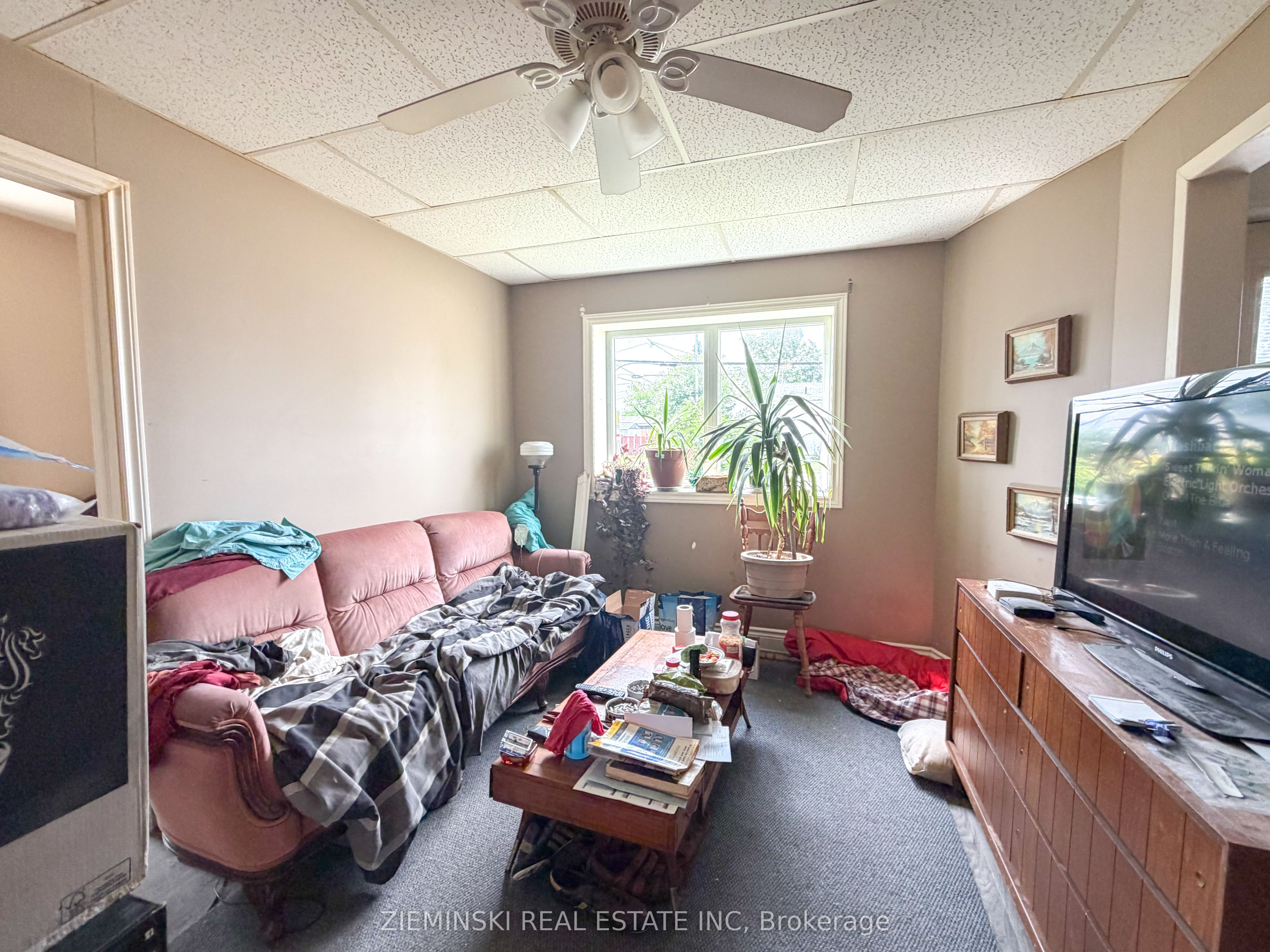 239 Sixth Street Property Photo 6