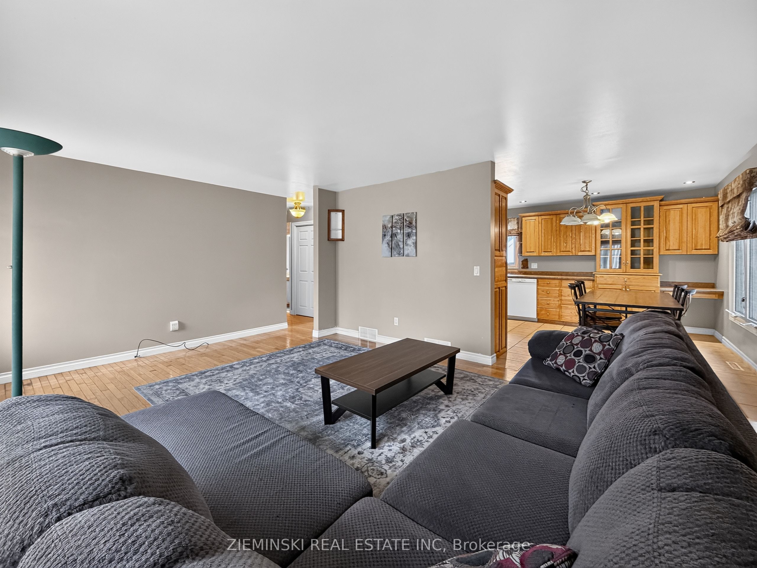 374 Nosov Drive Property Photo 9