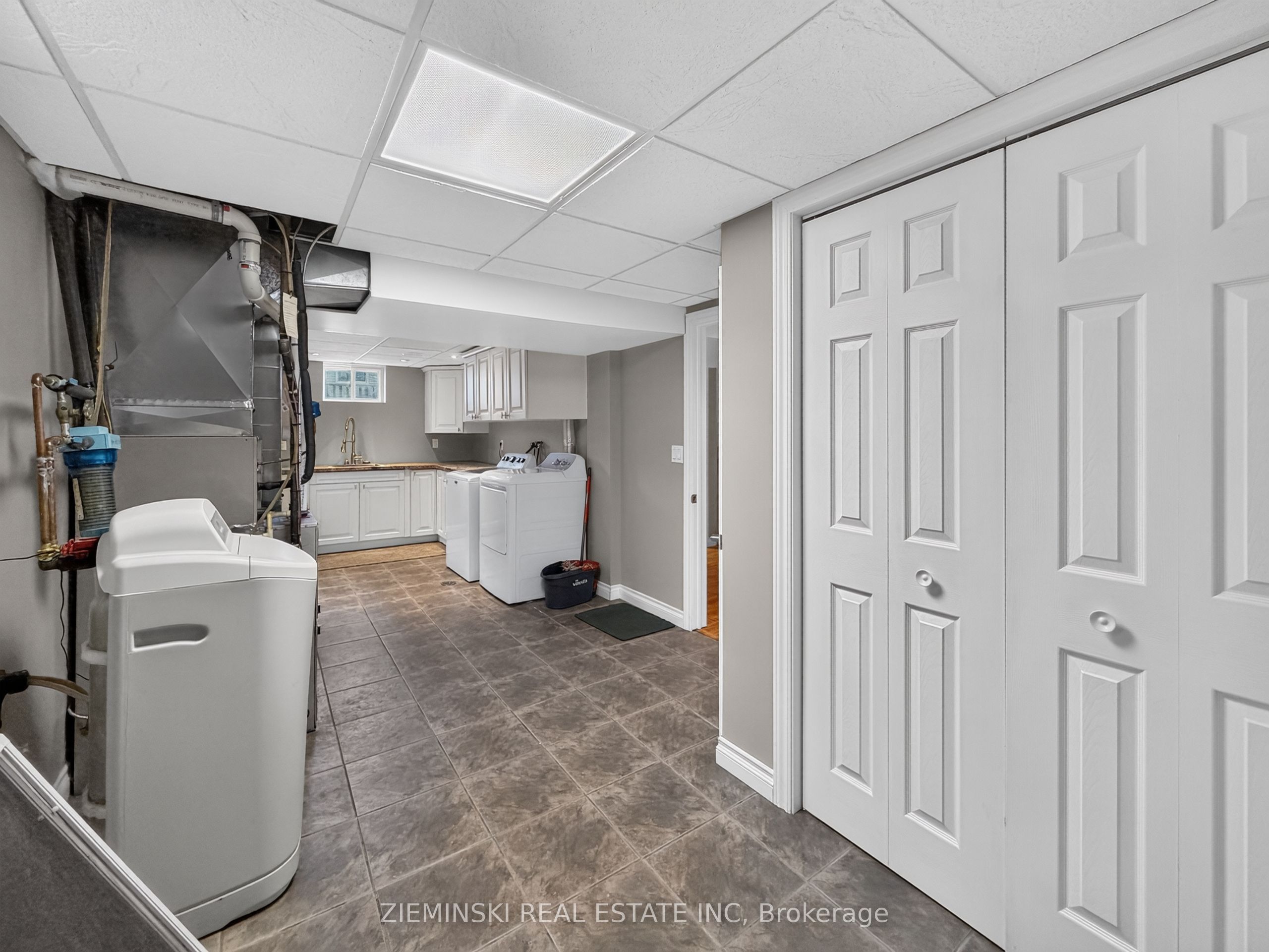 374 Nosov Drive Property Photo 27