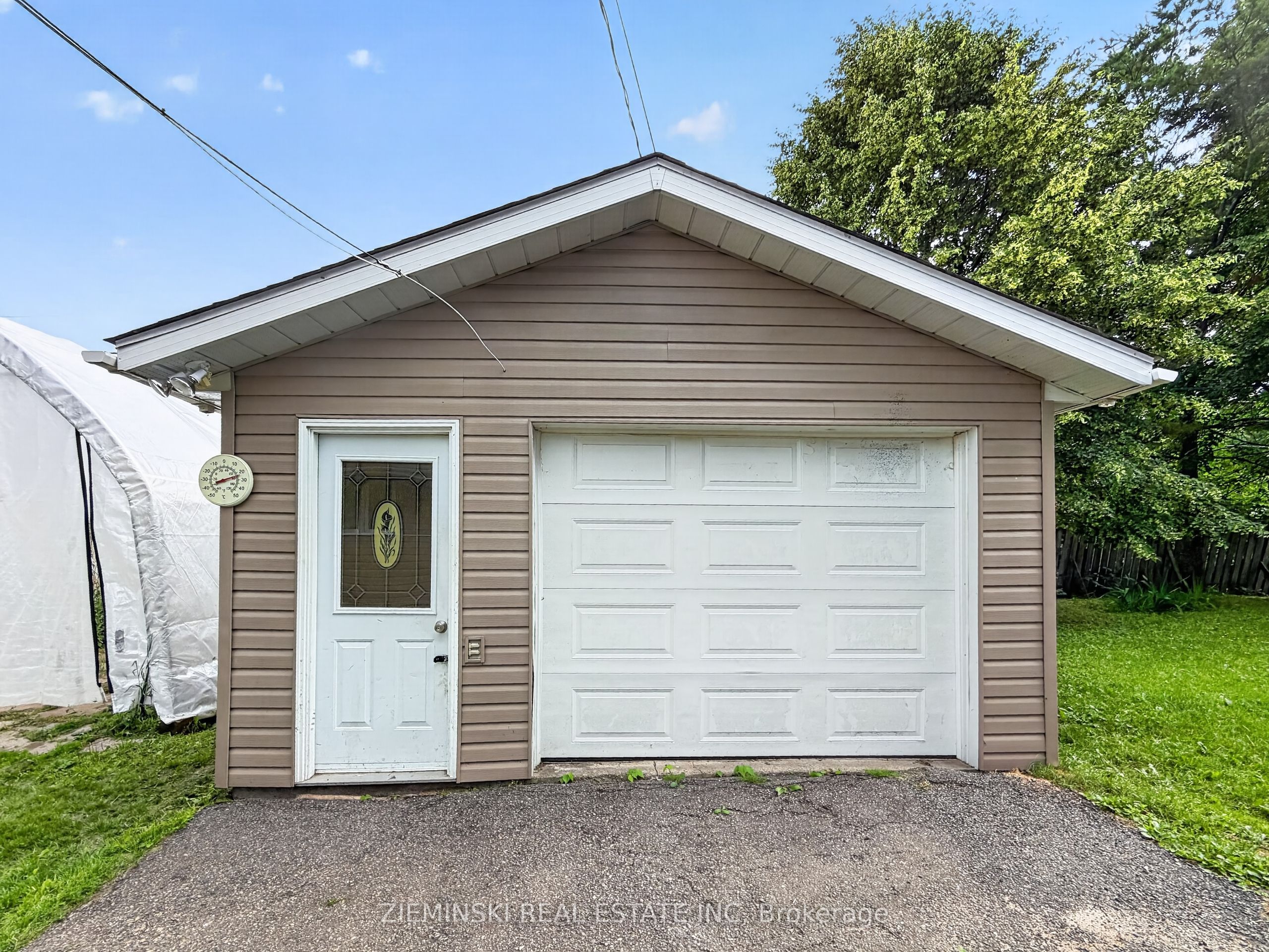 374 Nosov Drive Property Photo 31