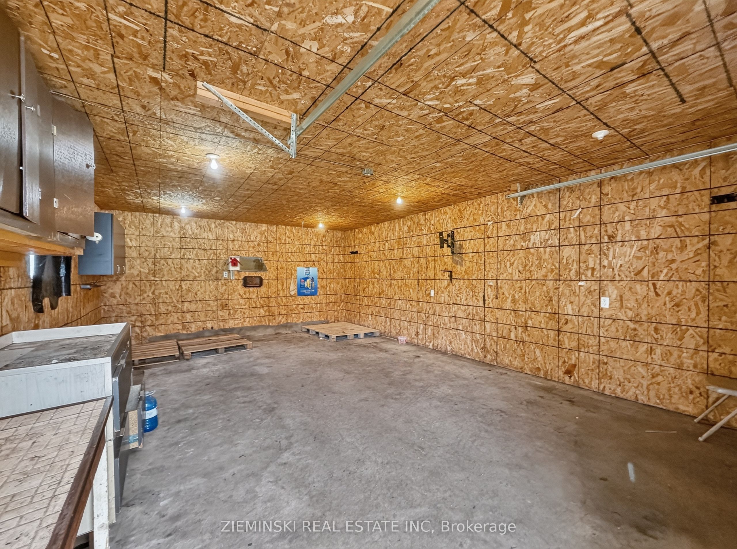 374 Nosov Drive Property Photo 32