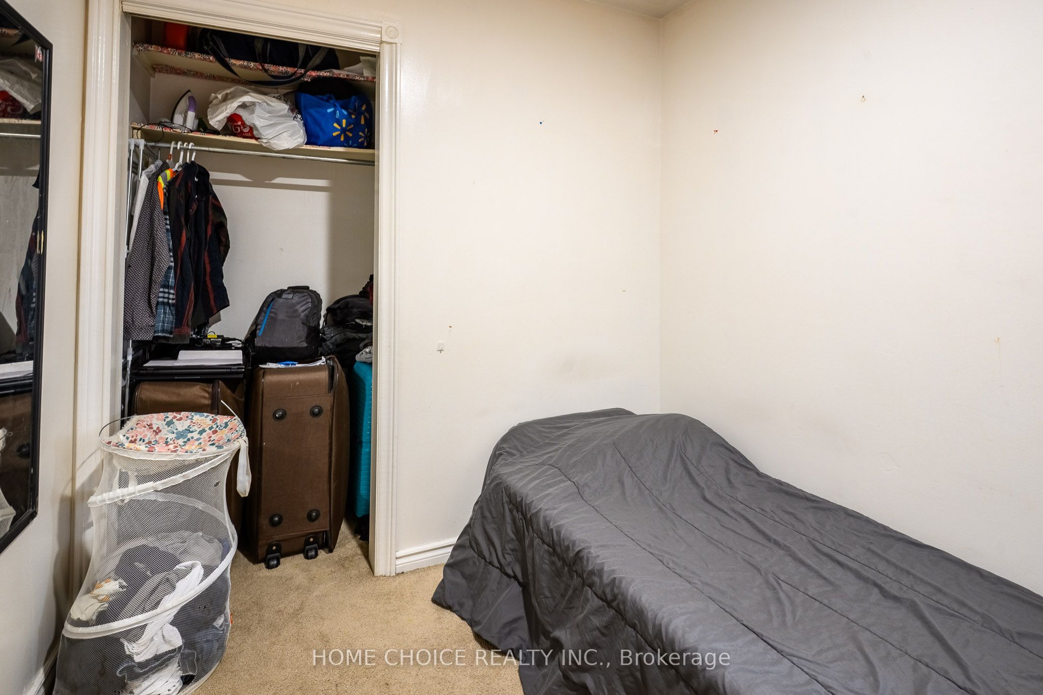 305 Maple Street N Property Photo 26