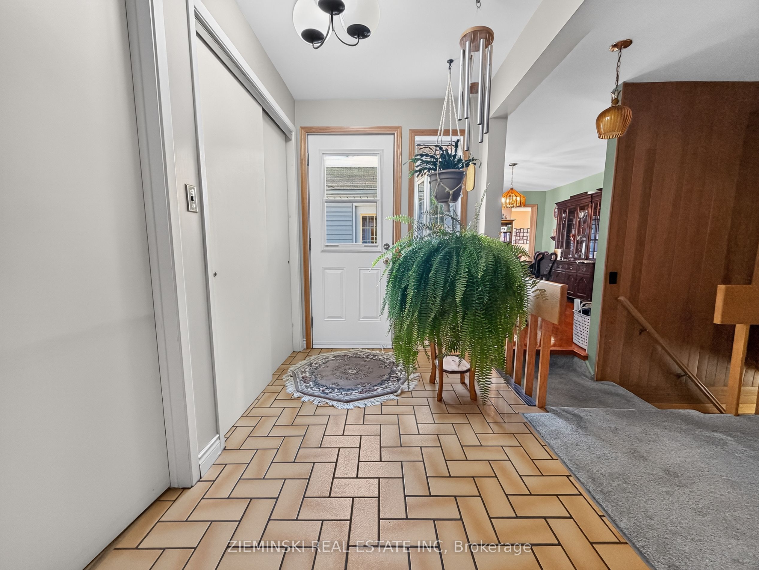 284 Fourteenth Avenue Property Photo 15