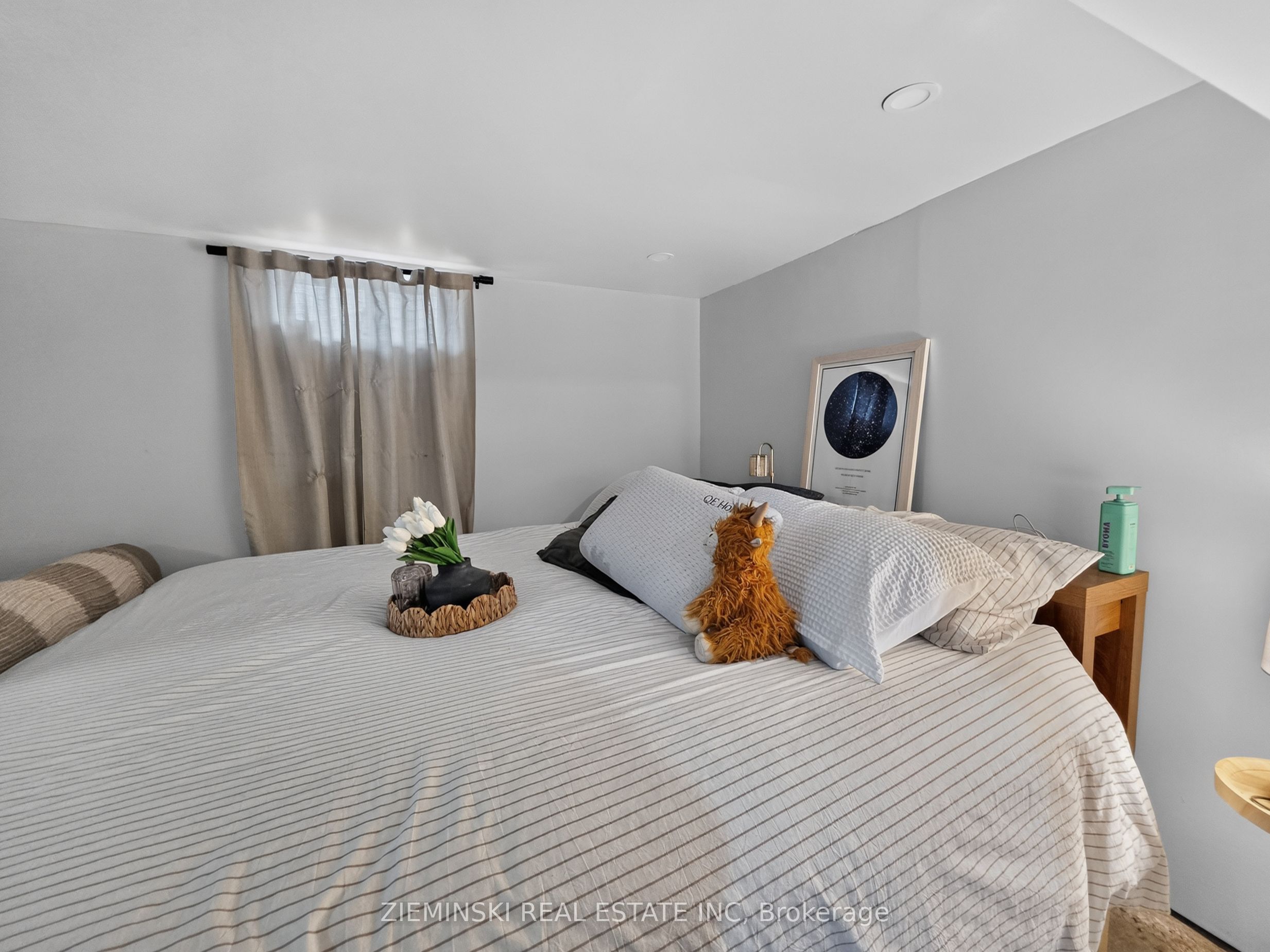 163 Anson Drive Property Photo 24