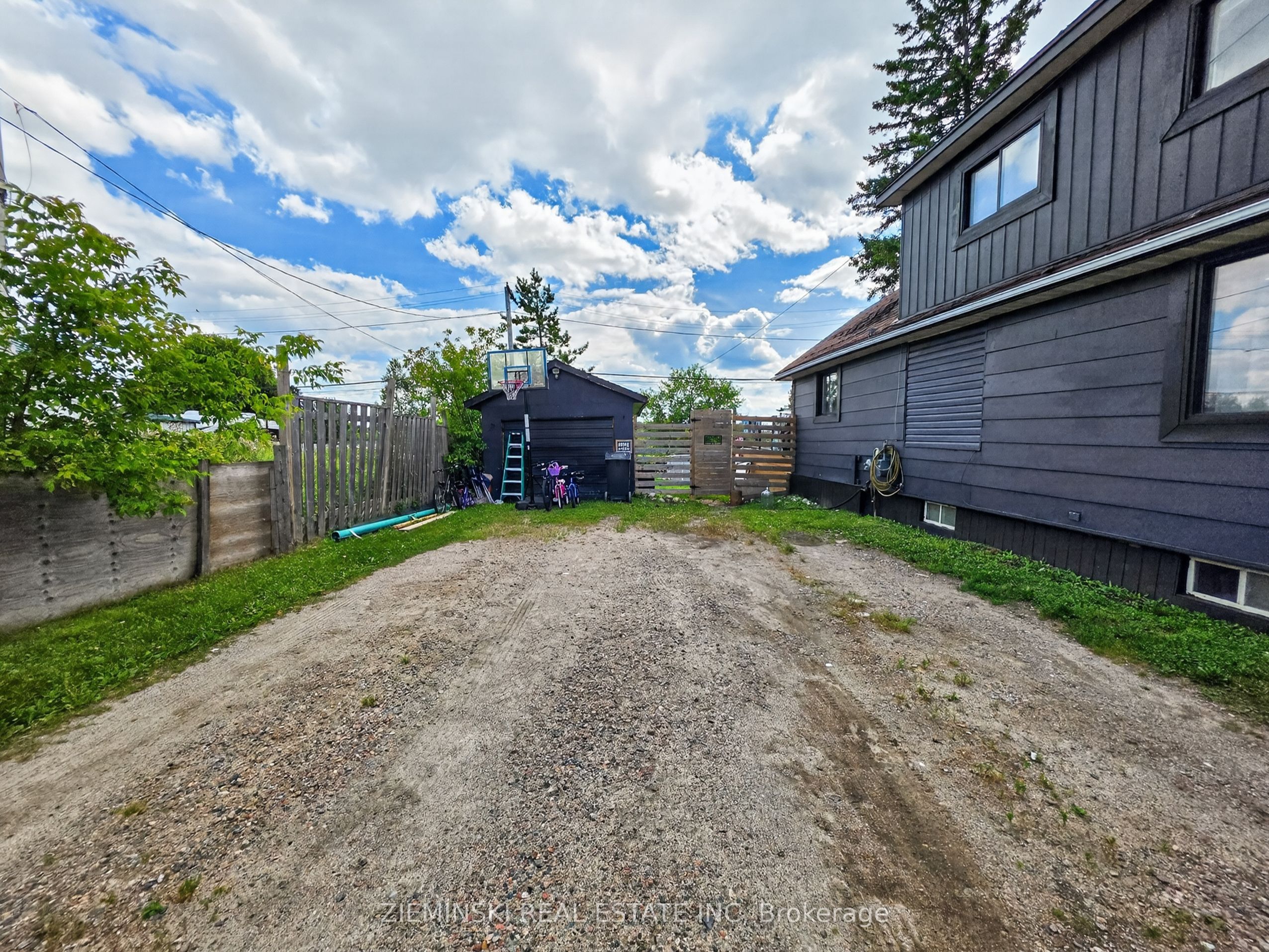 163 Anson Drive Property Photo 29