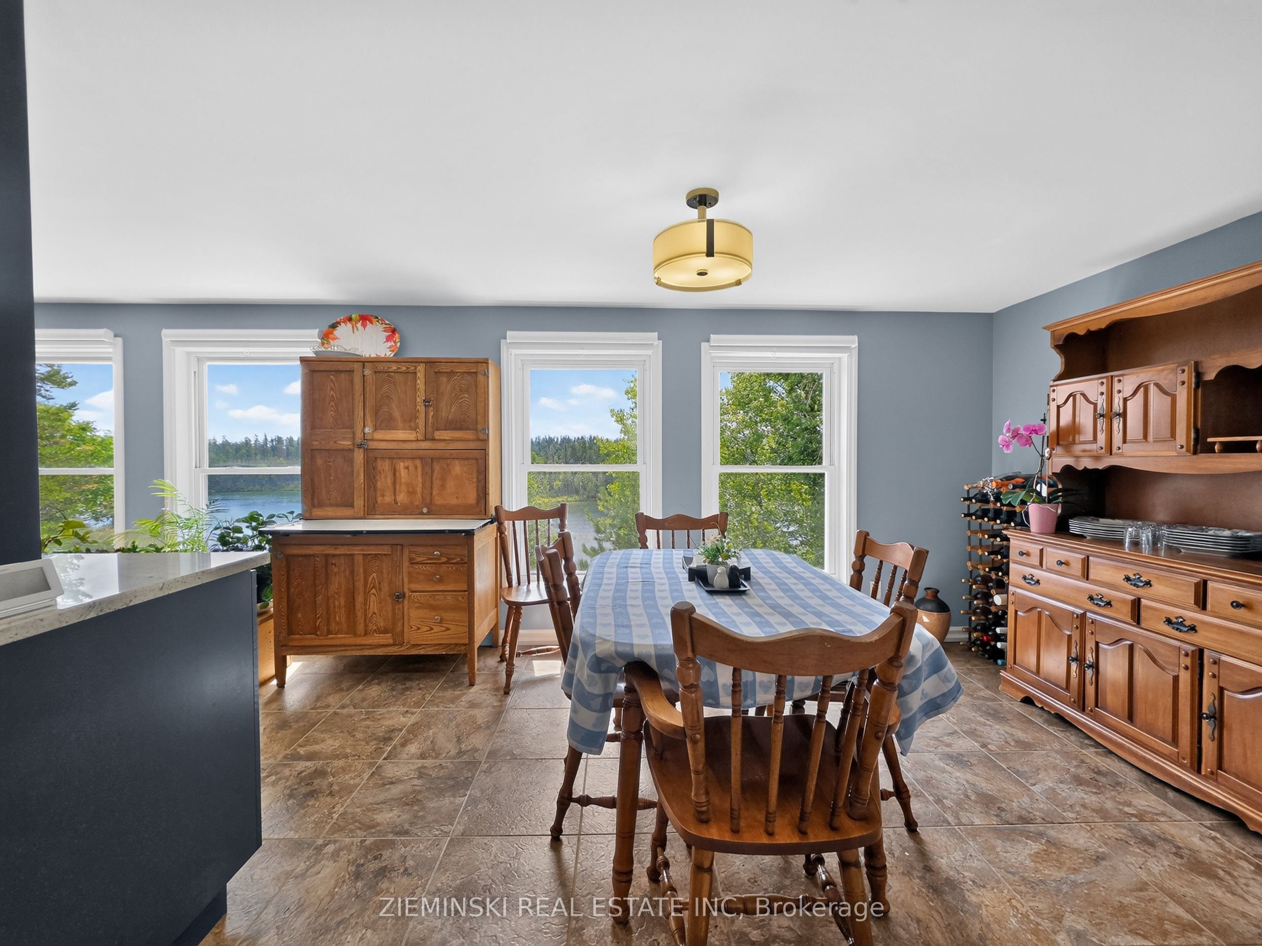 #6 Road E Munro Lake Road Property Photo 3