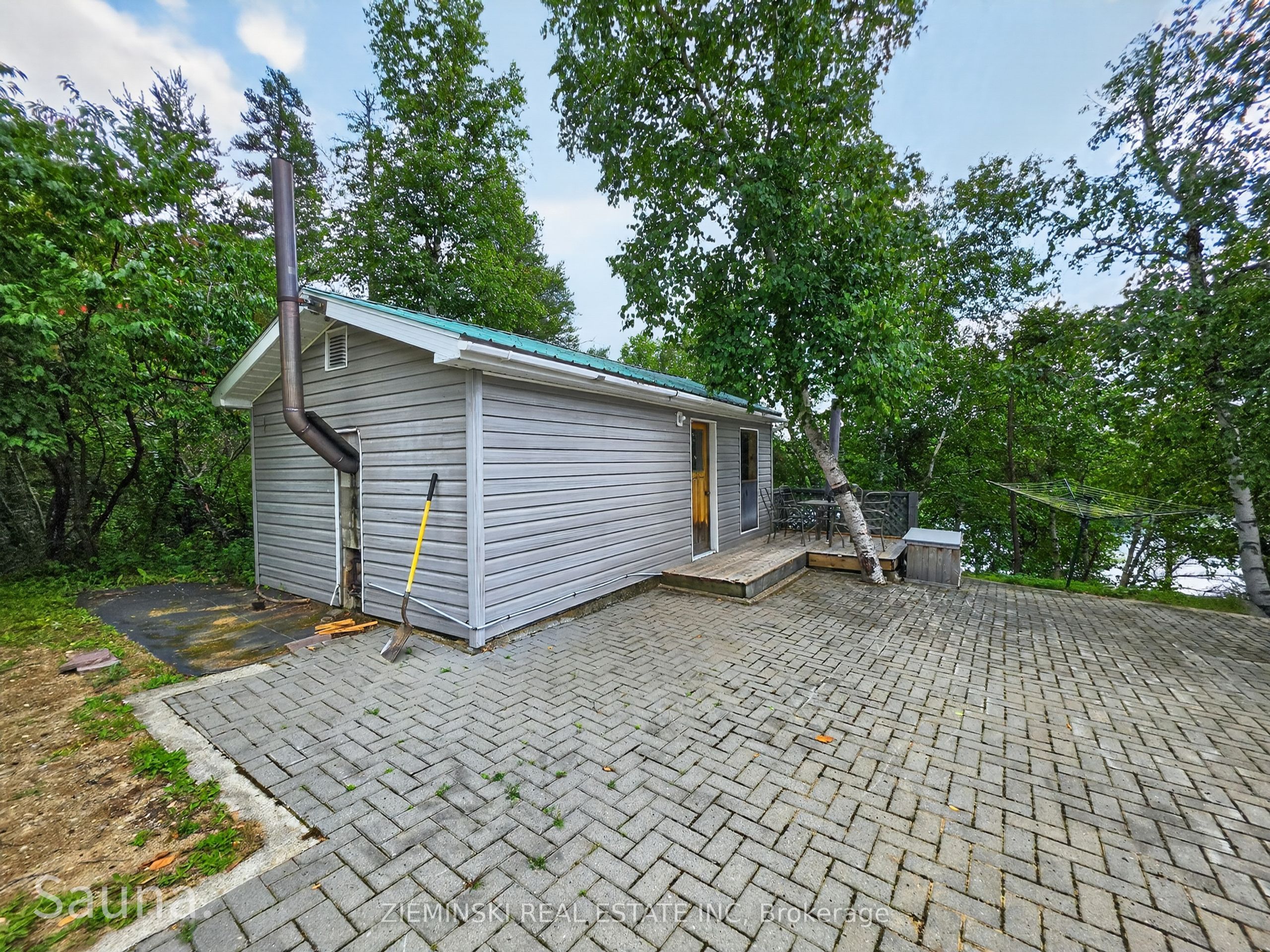 #6 Road E Munro Lake Road Property Photo 31