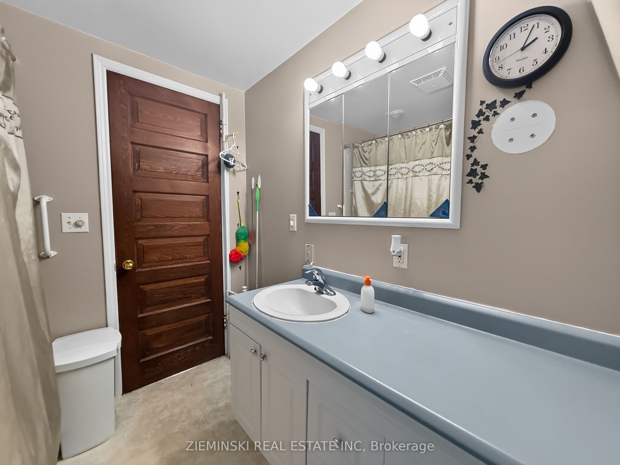 106 Argyle Avenue Property Photo 18