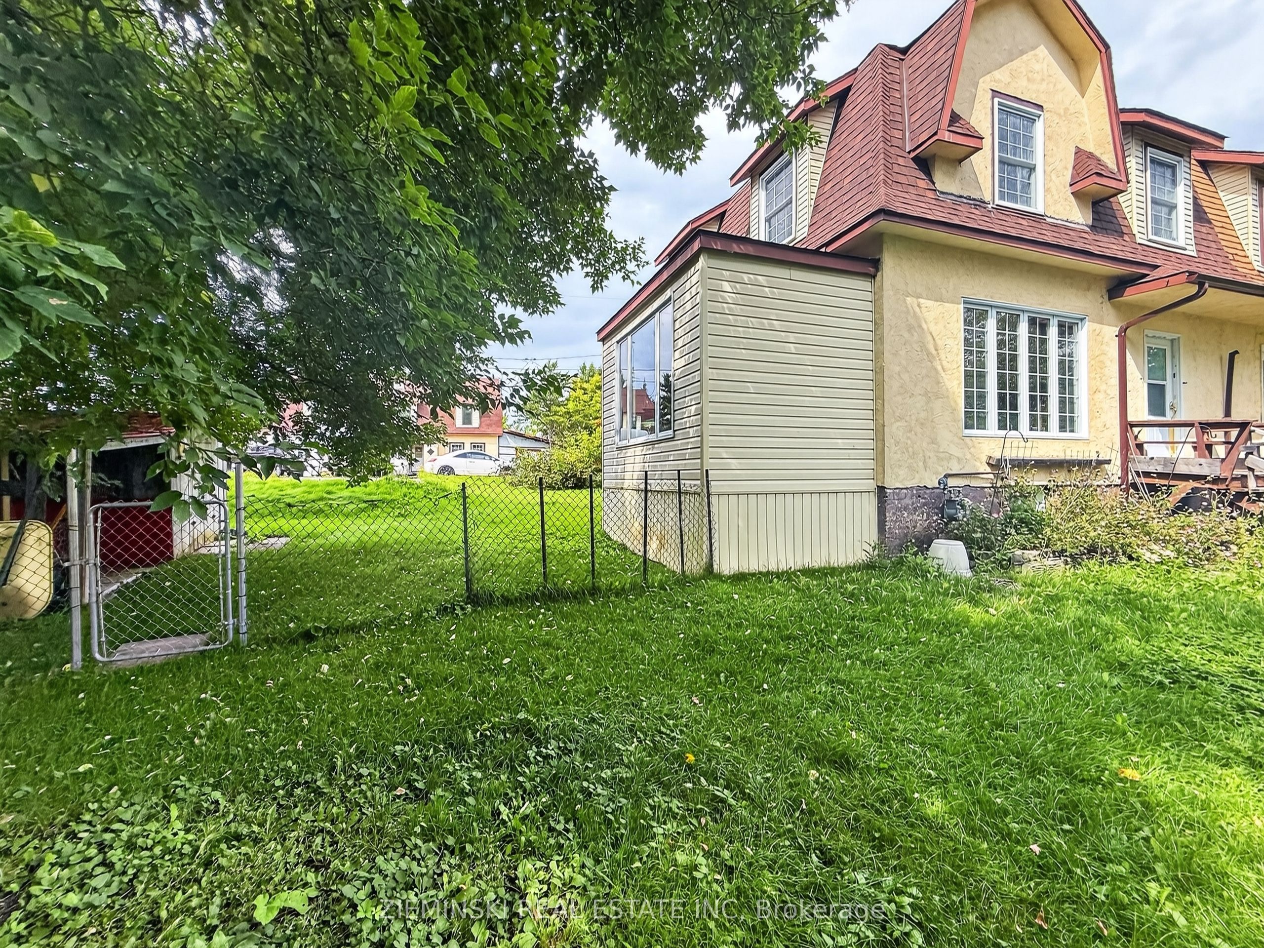106 Argyle Avenue Property Photo 39