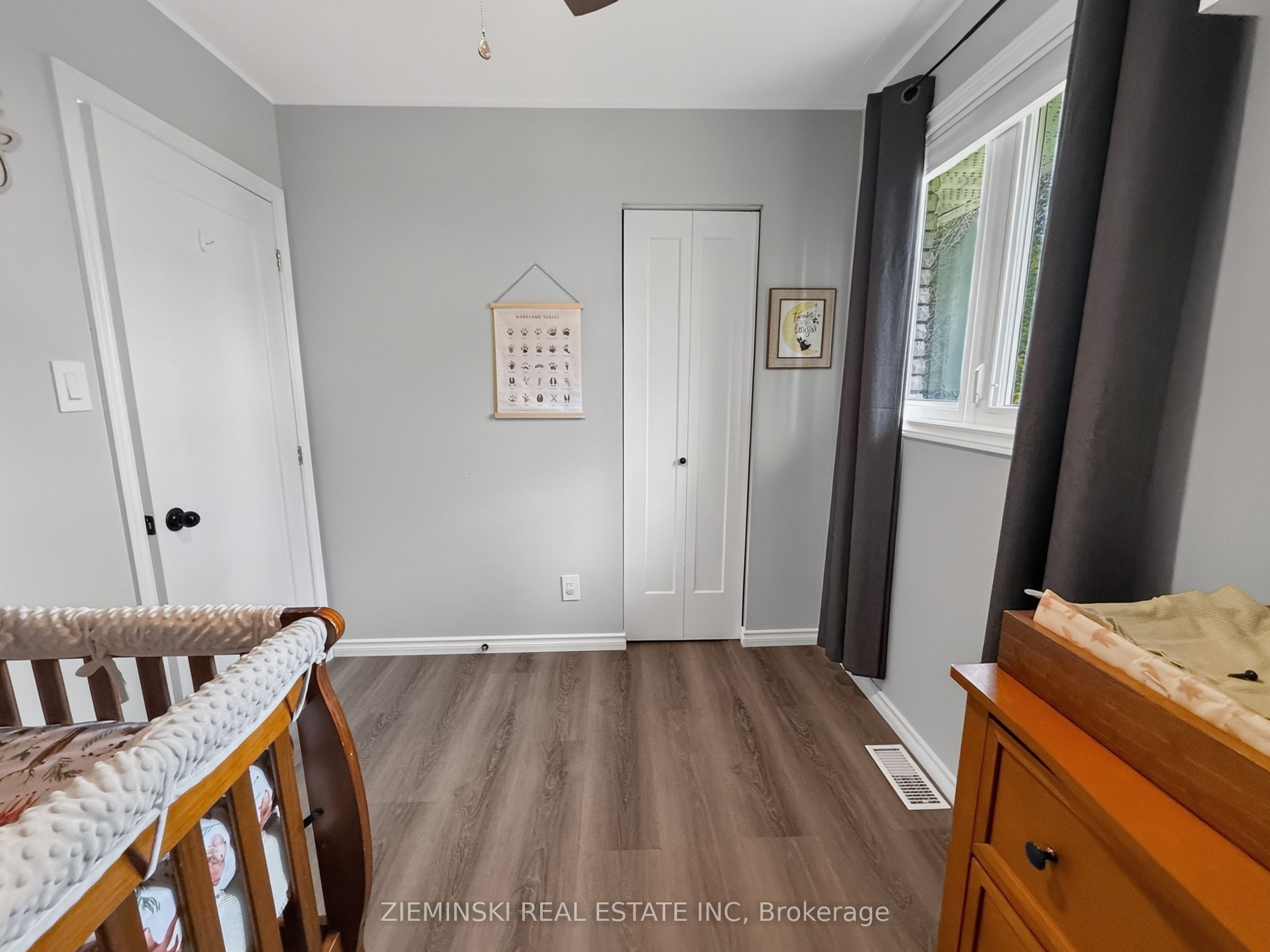 69 Jubilee Avenue W Property Photo 17