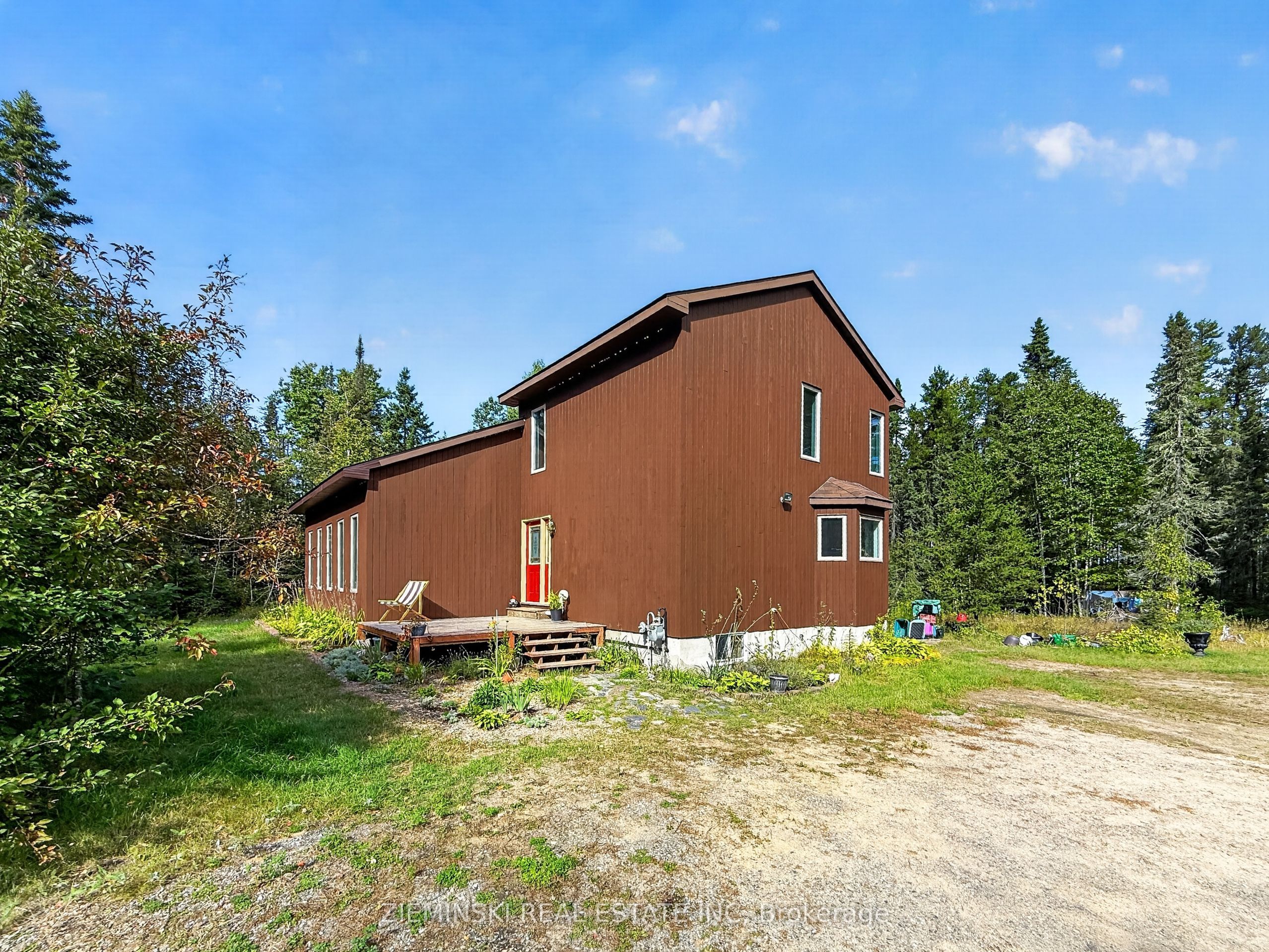 810 Laforest Road Property Photo 2