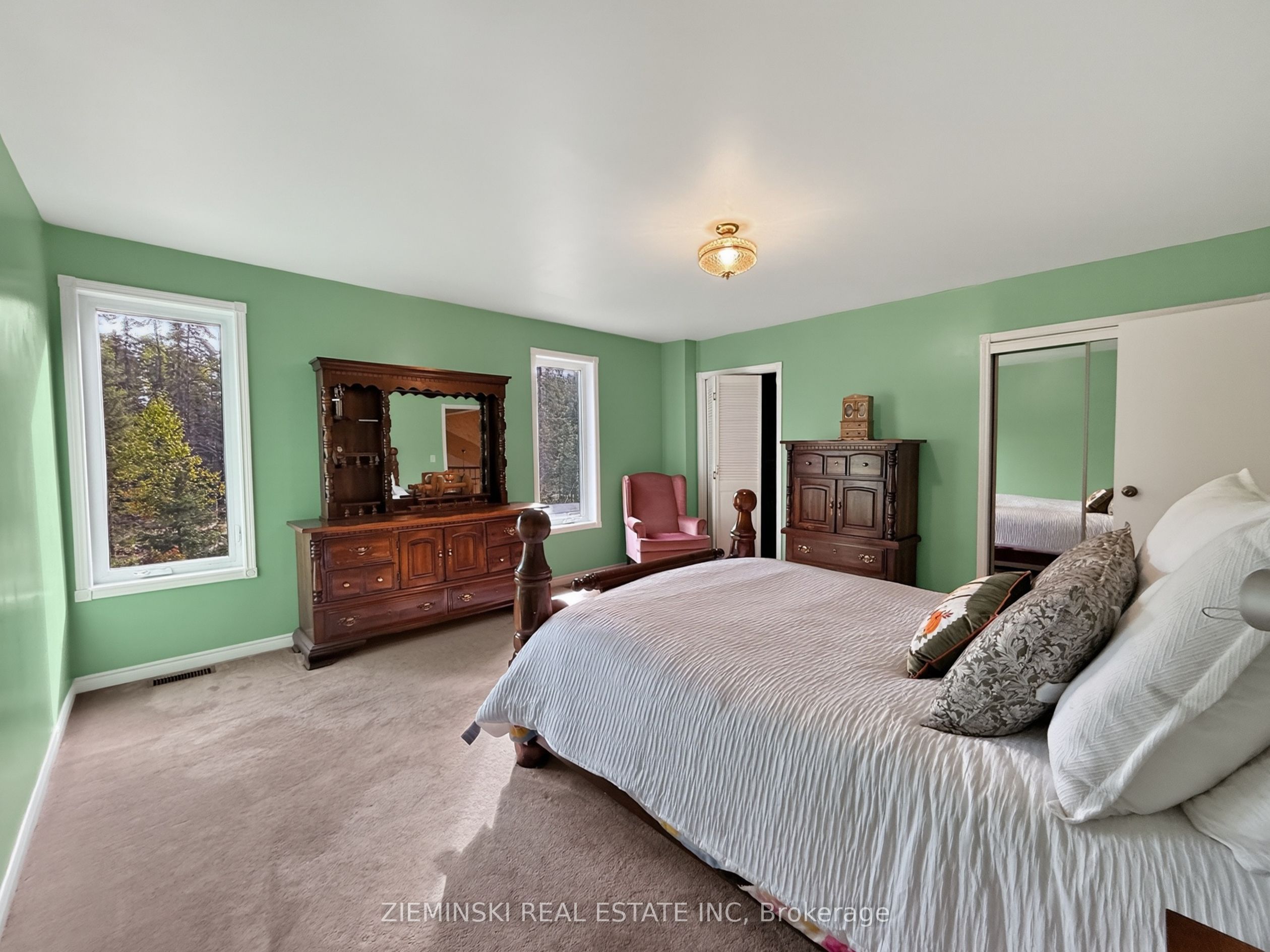 810 Laforest Road Property Photo 15