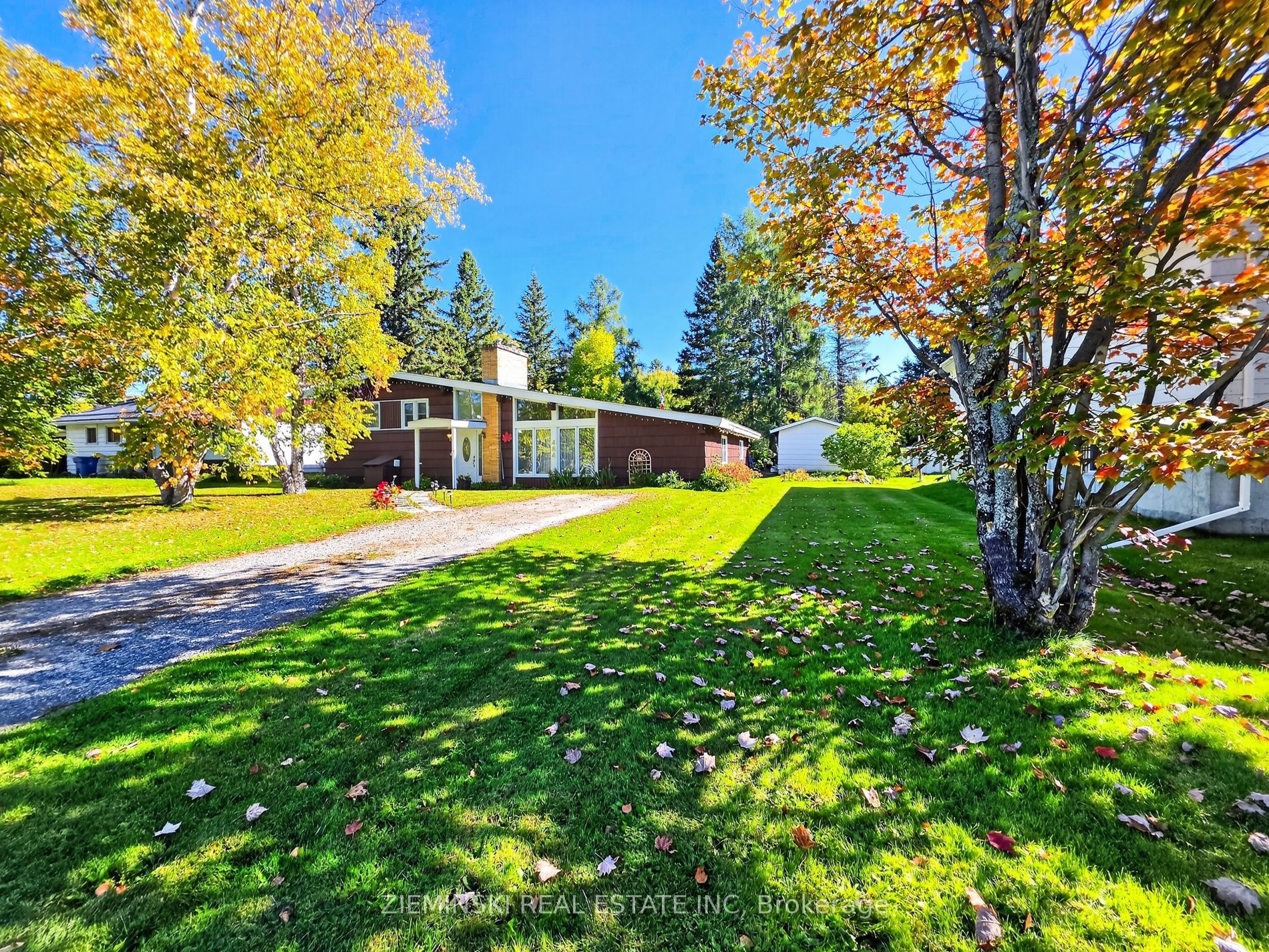 484 Eighth Avenue Property Photo 1