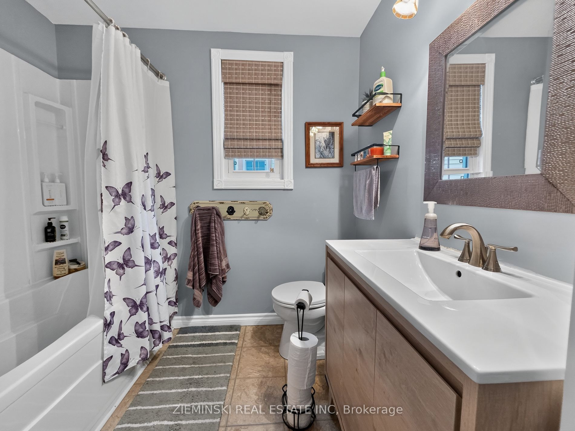 358 Ogden Avenue Property Photo 10