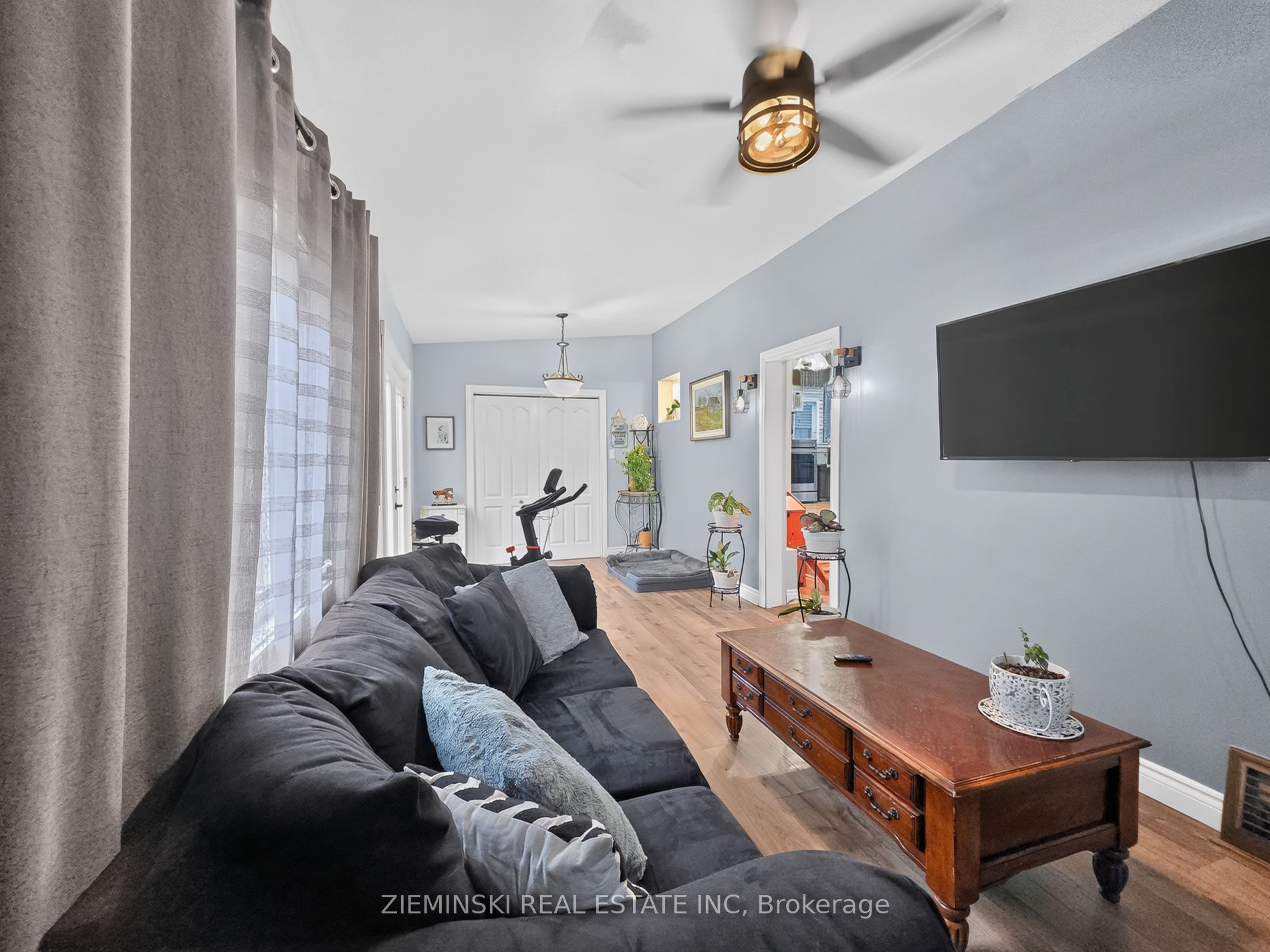 358 Ogden Avenue Property Photo 16