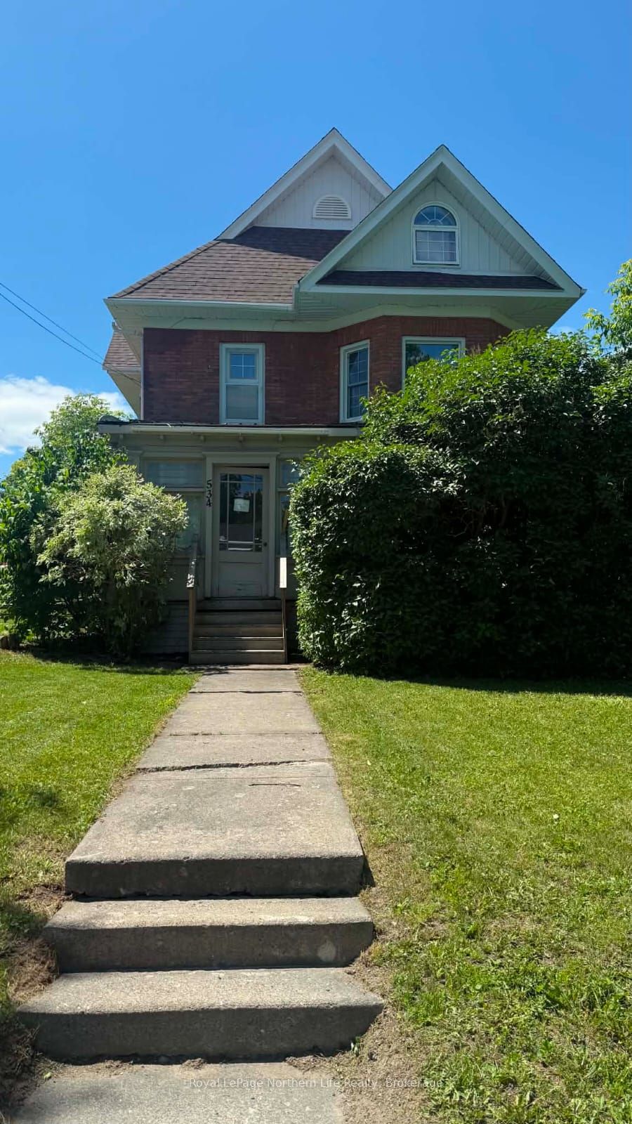 534 Rorke Avenue Property Photo 4