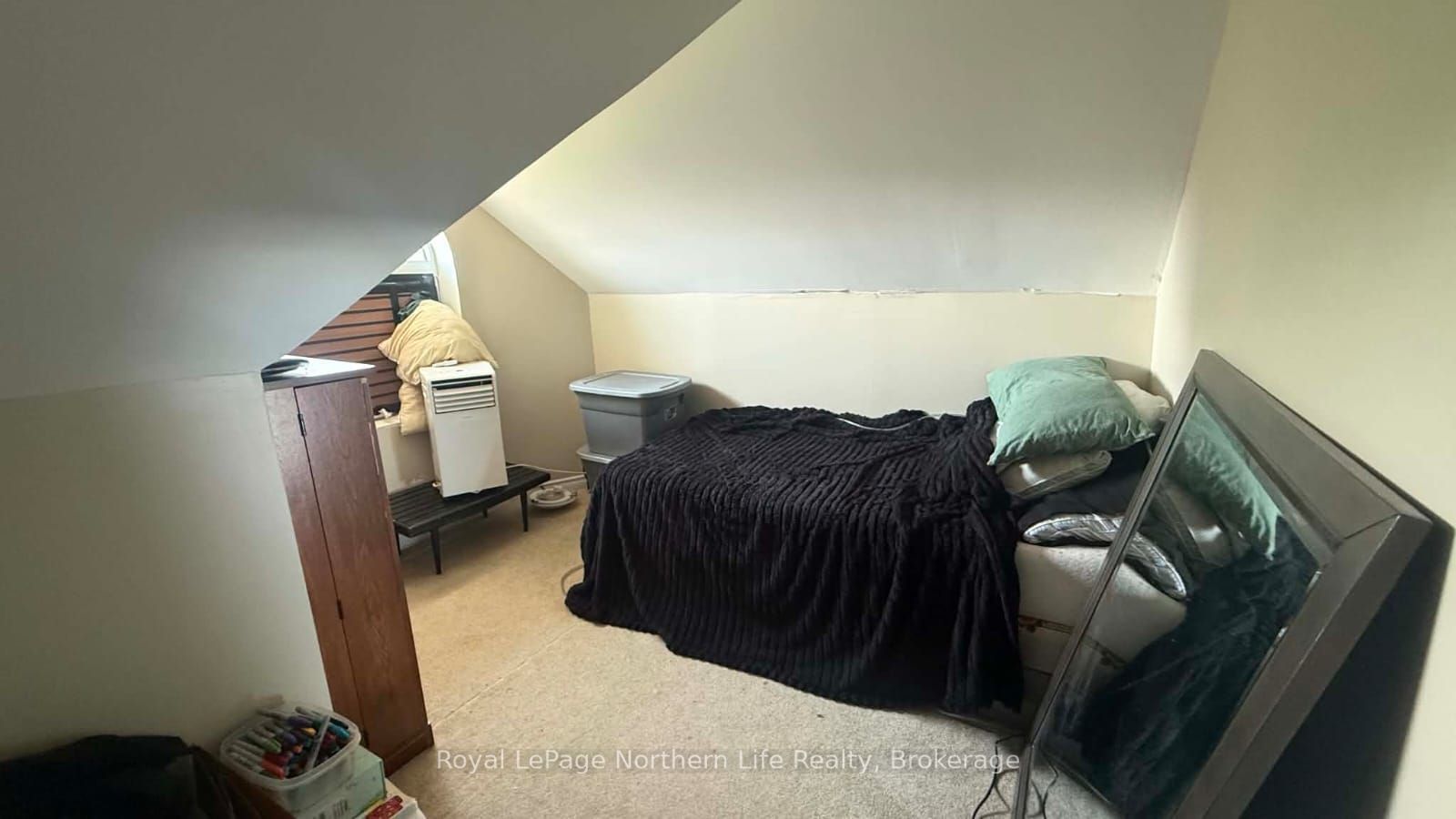 534 Rorke Avenue Property Photo 32