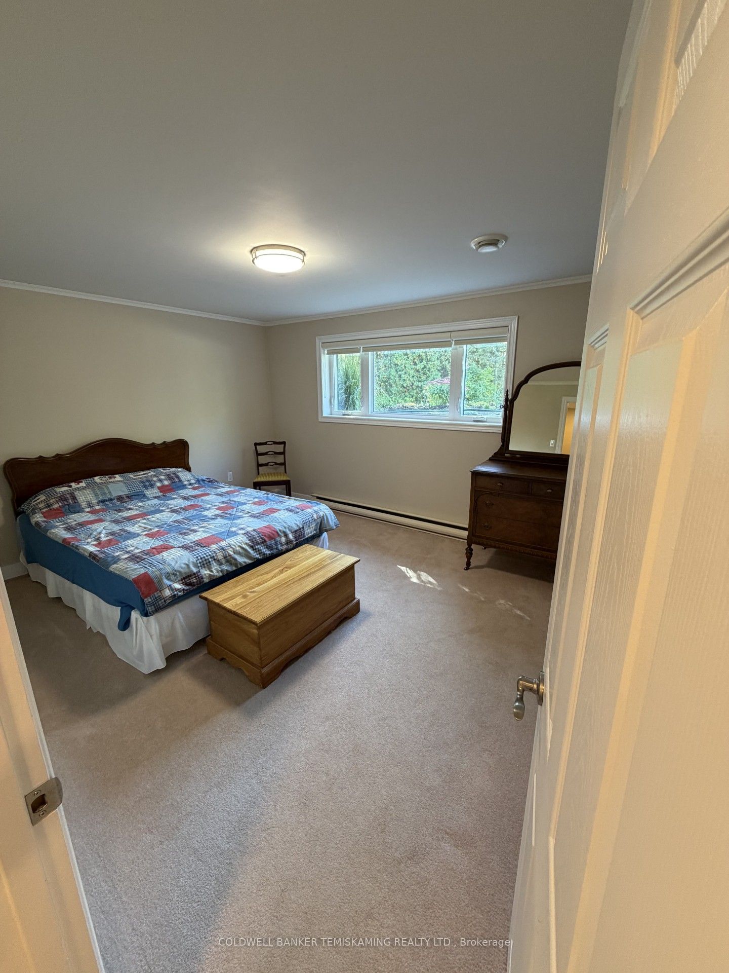 722027 Grandview Drive Property Photo 13