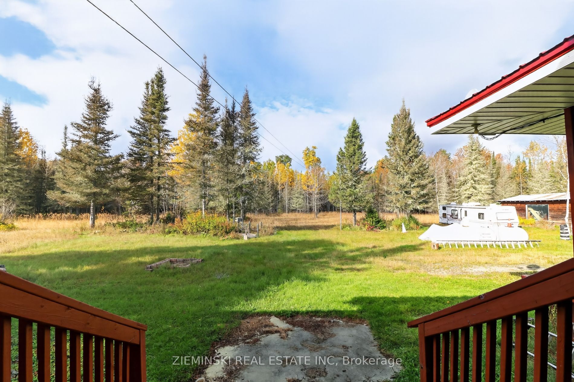 1907 Highway 11 Highway S Property Photo 37