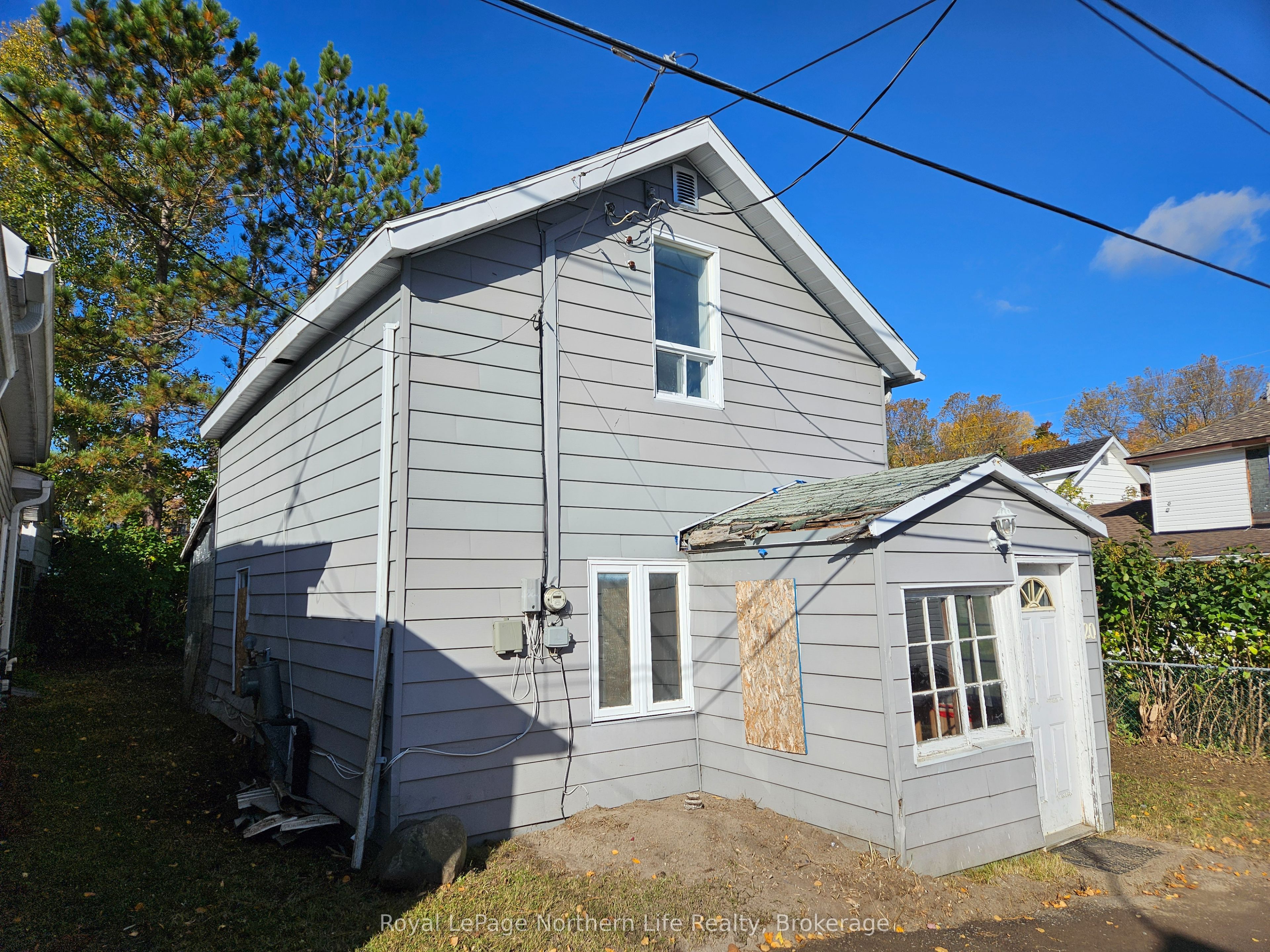 20 Lower Helen Street Property Photo 1