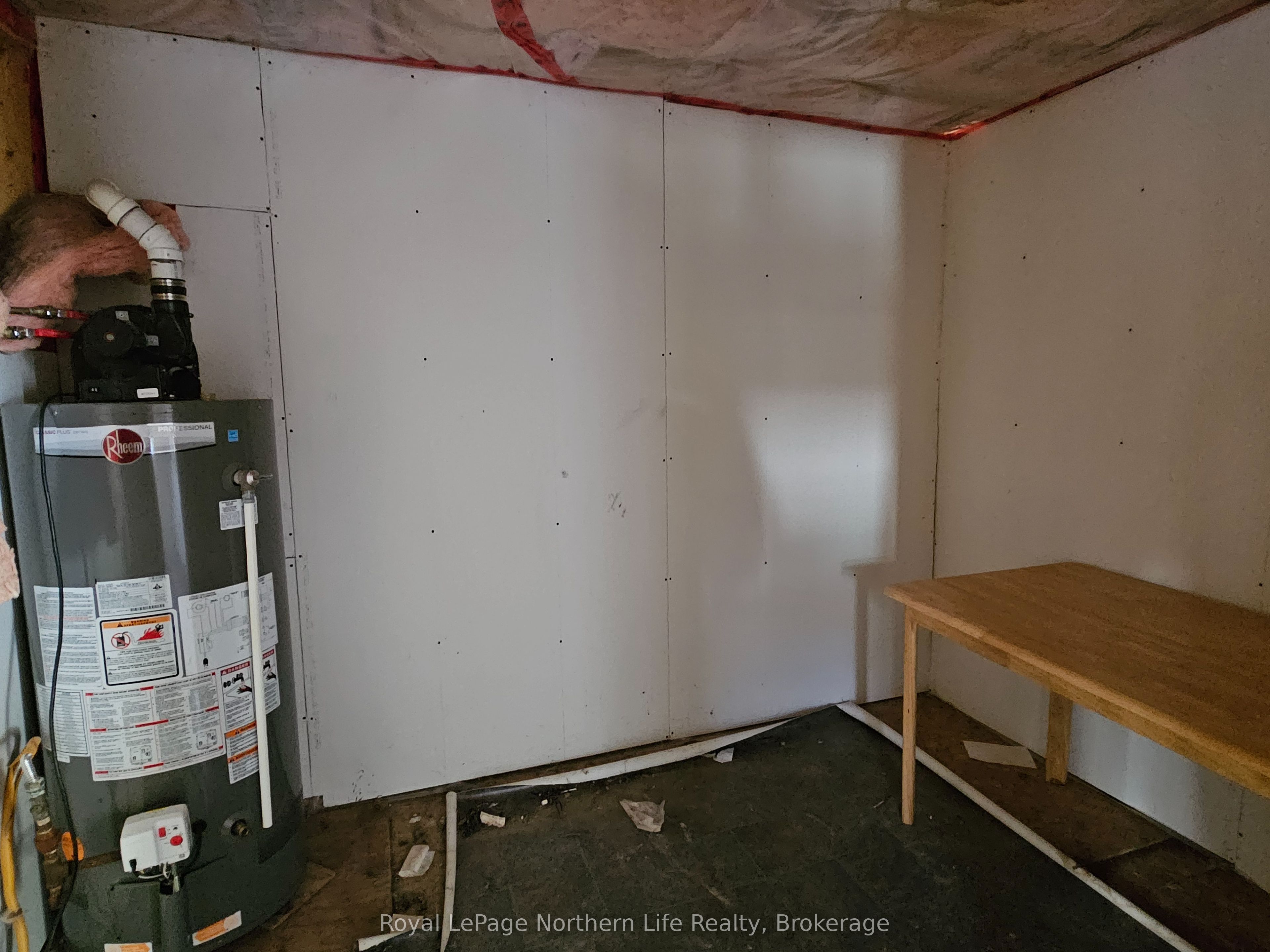 20 Lower Helen Street Property Photo 20