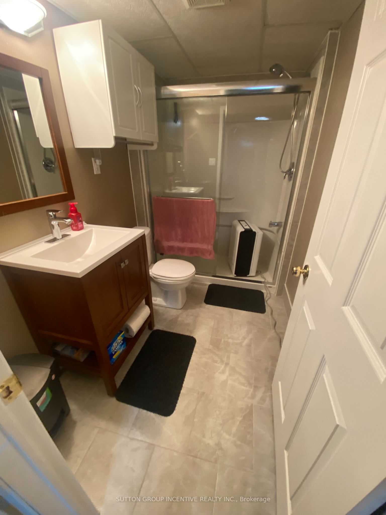 24 Bowman Avenue Property Photo 14