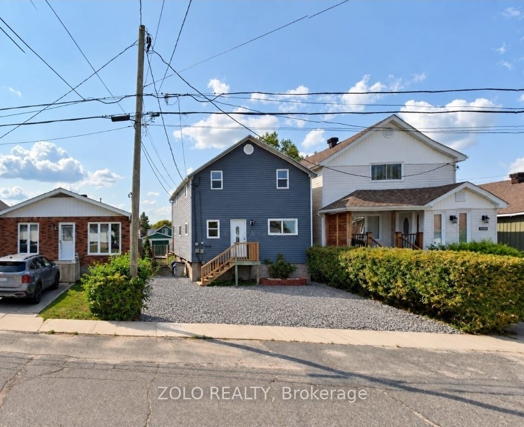 309 Cedar Street N Upper Unit Property Photo 1