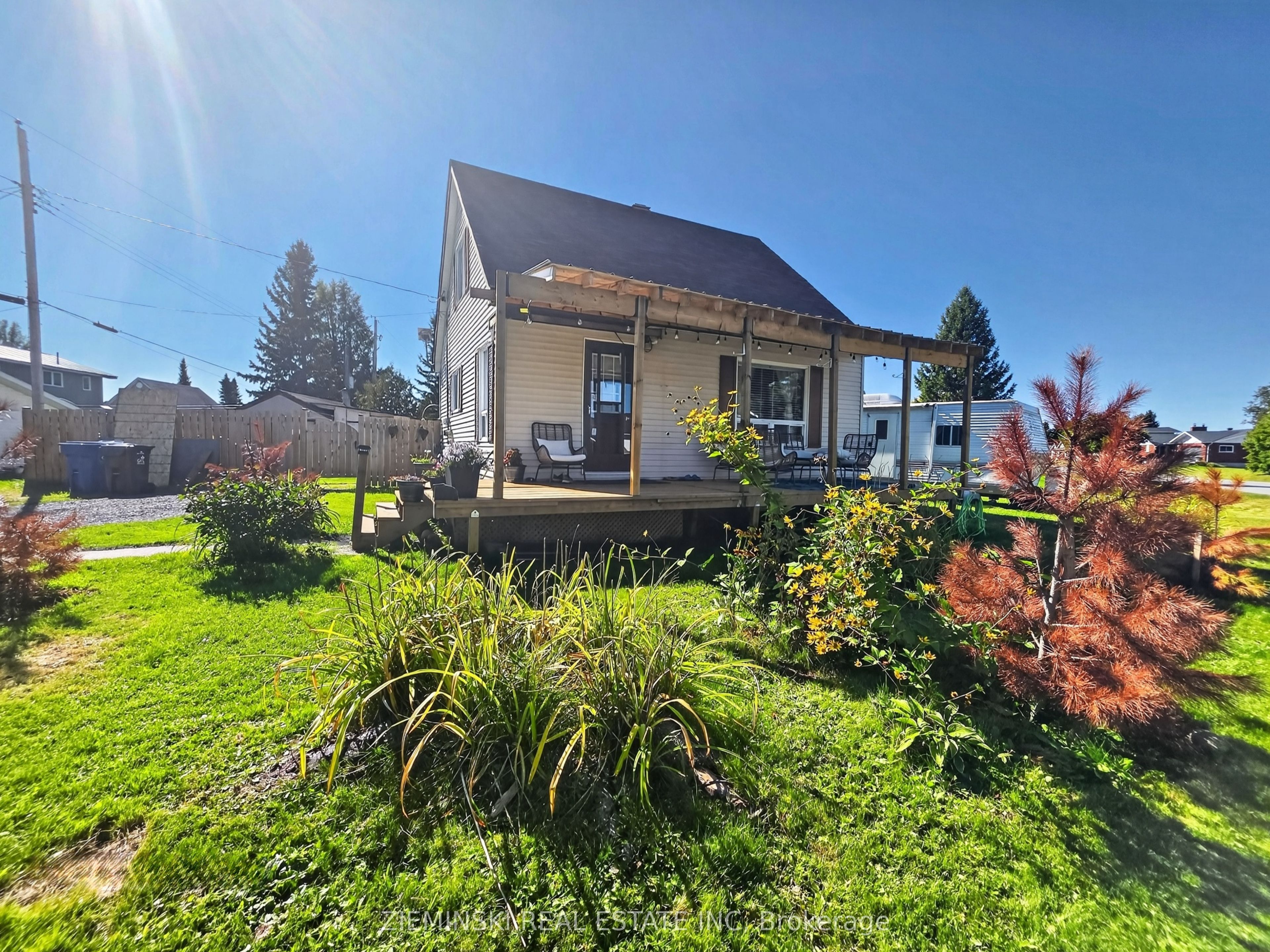 1 Bowman Avenue Property Photo 1