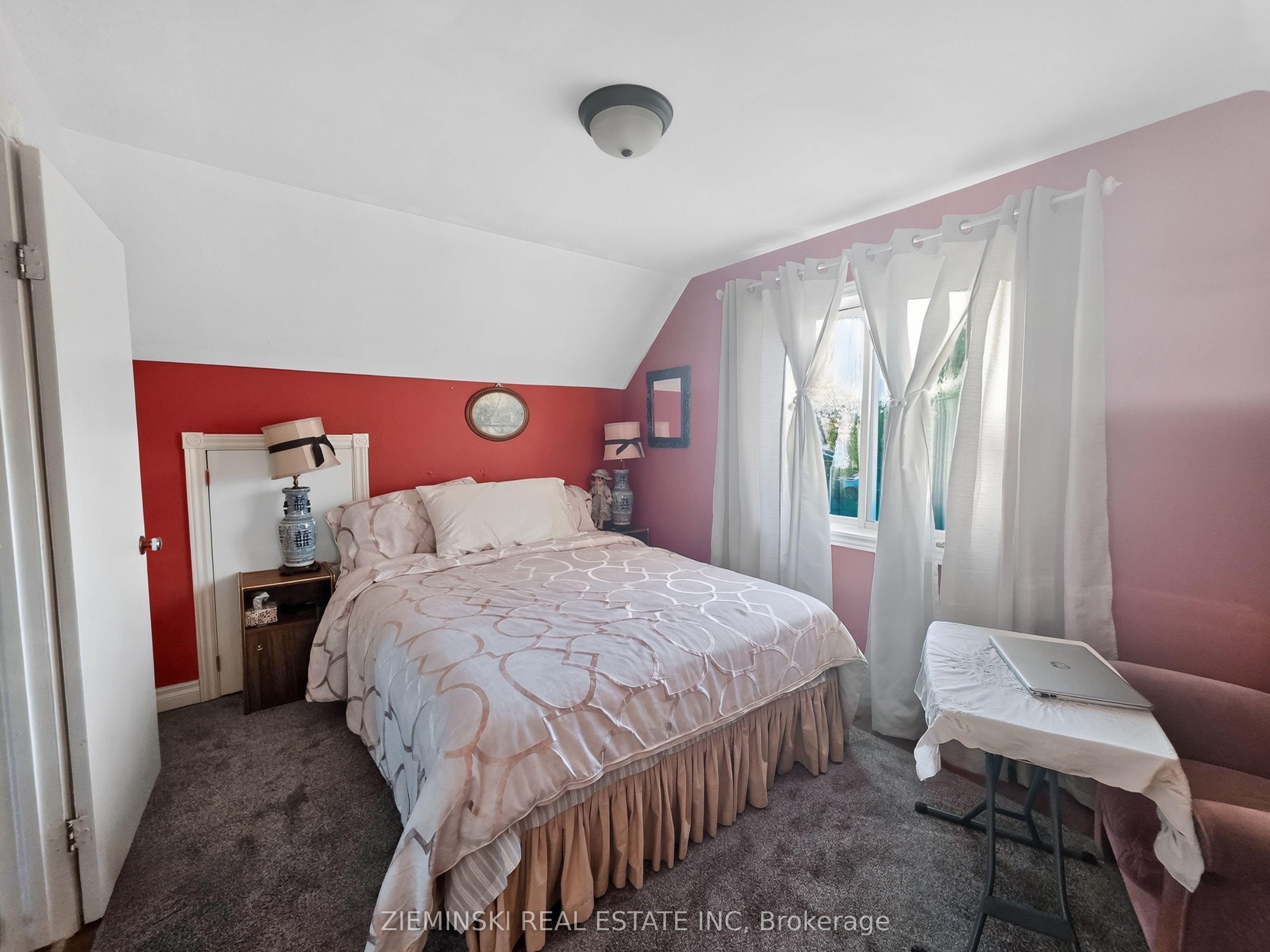 1 Bowman Avenue Property Photo 9