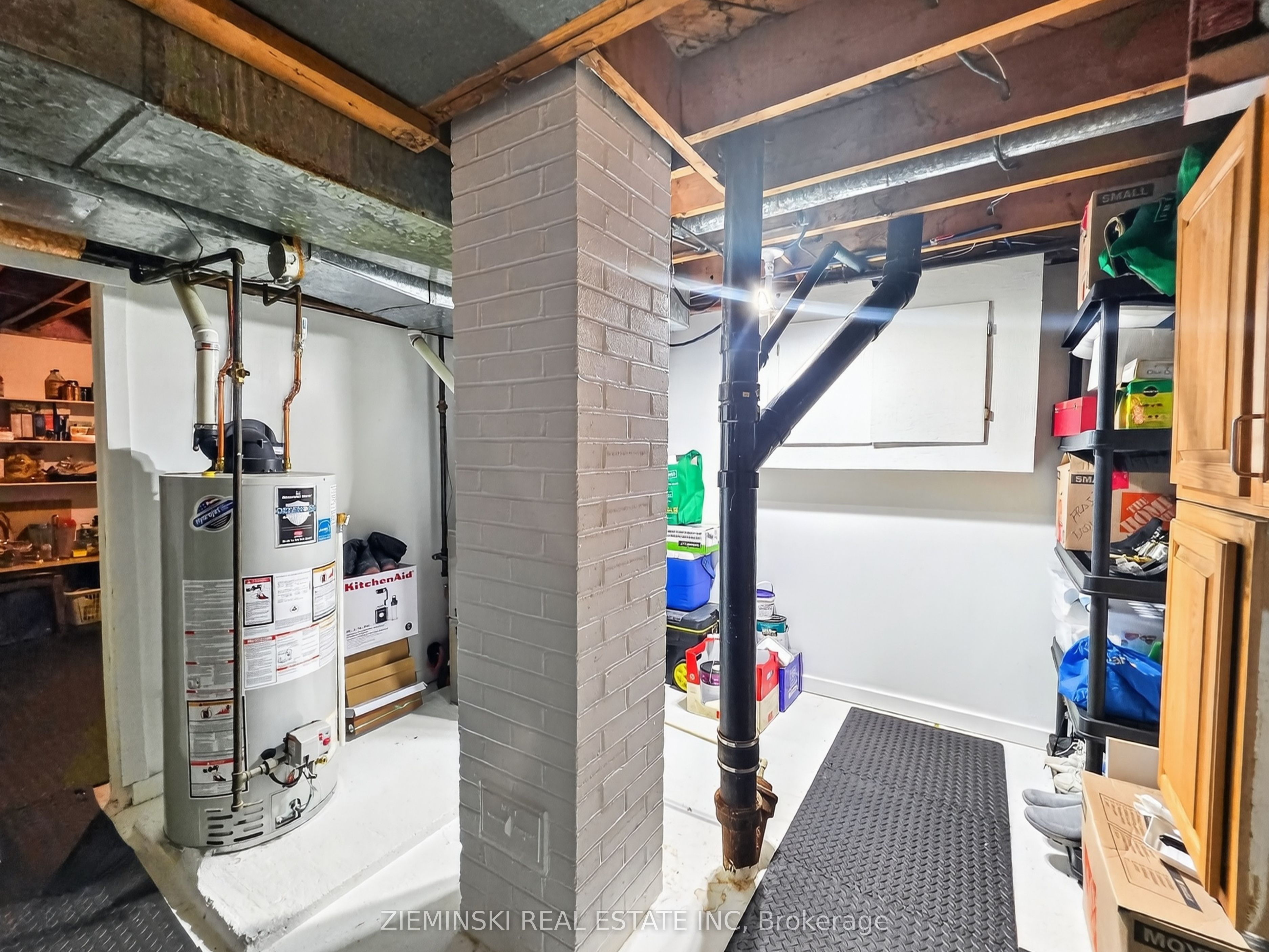 1 Bowman Avenue Property Photo 15