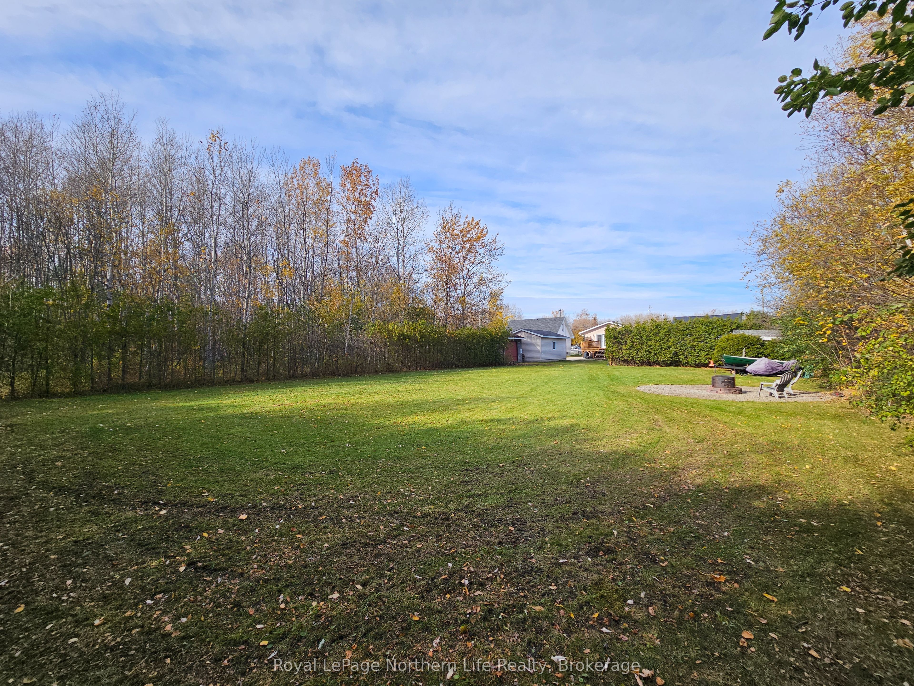 472 Albert Street Property Photo 12