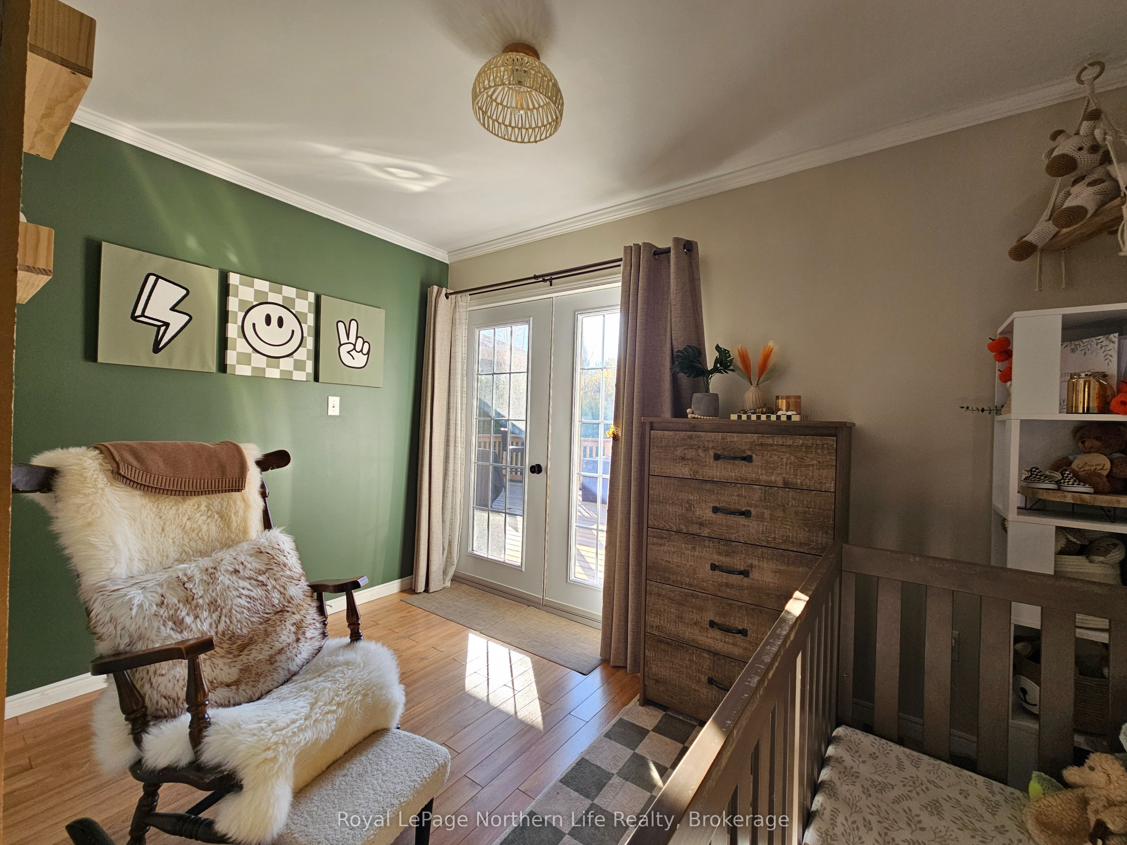 472 Albert Street Property Photo 29