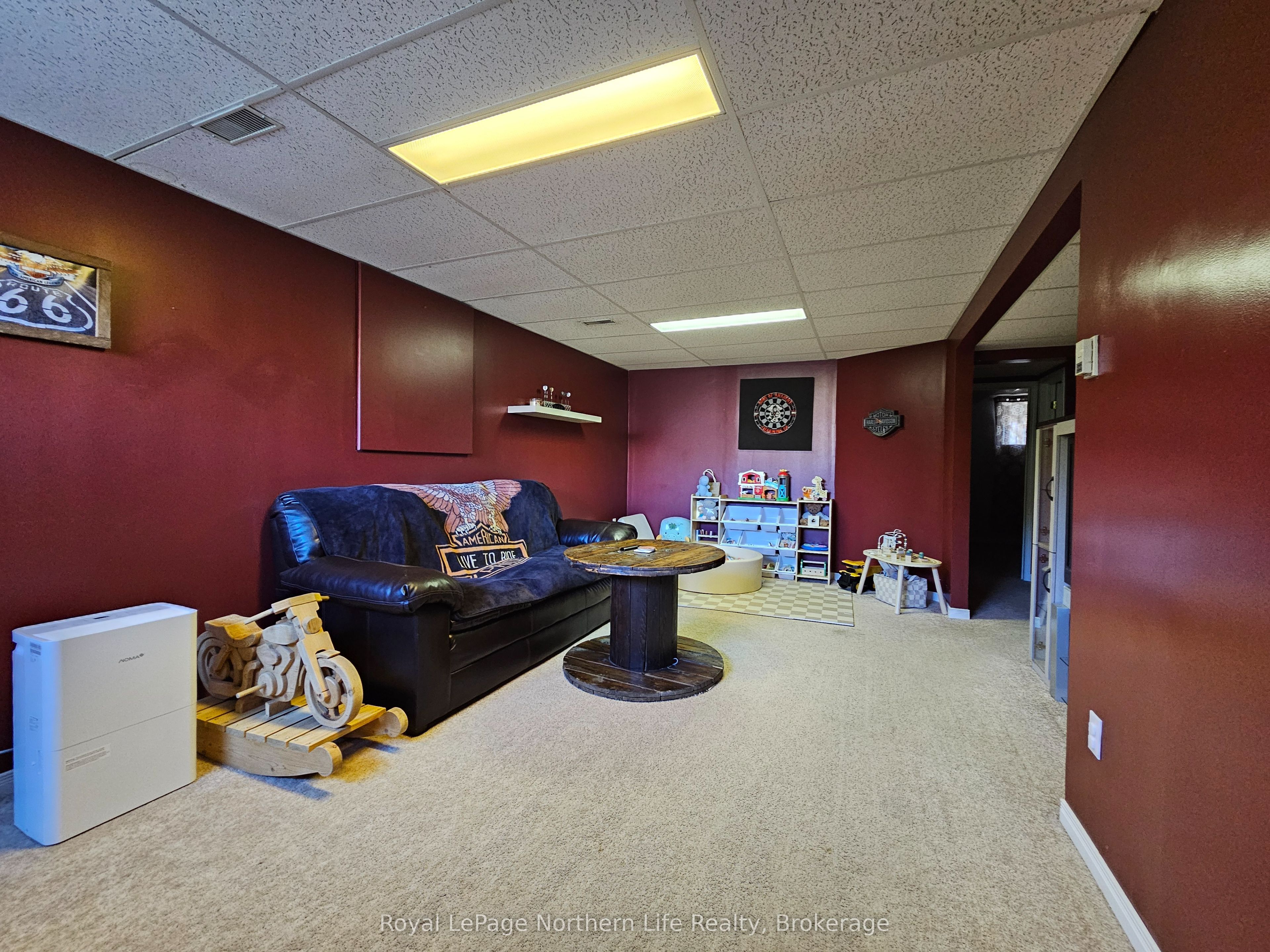 472 Albert Street Property Photo 31