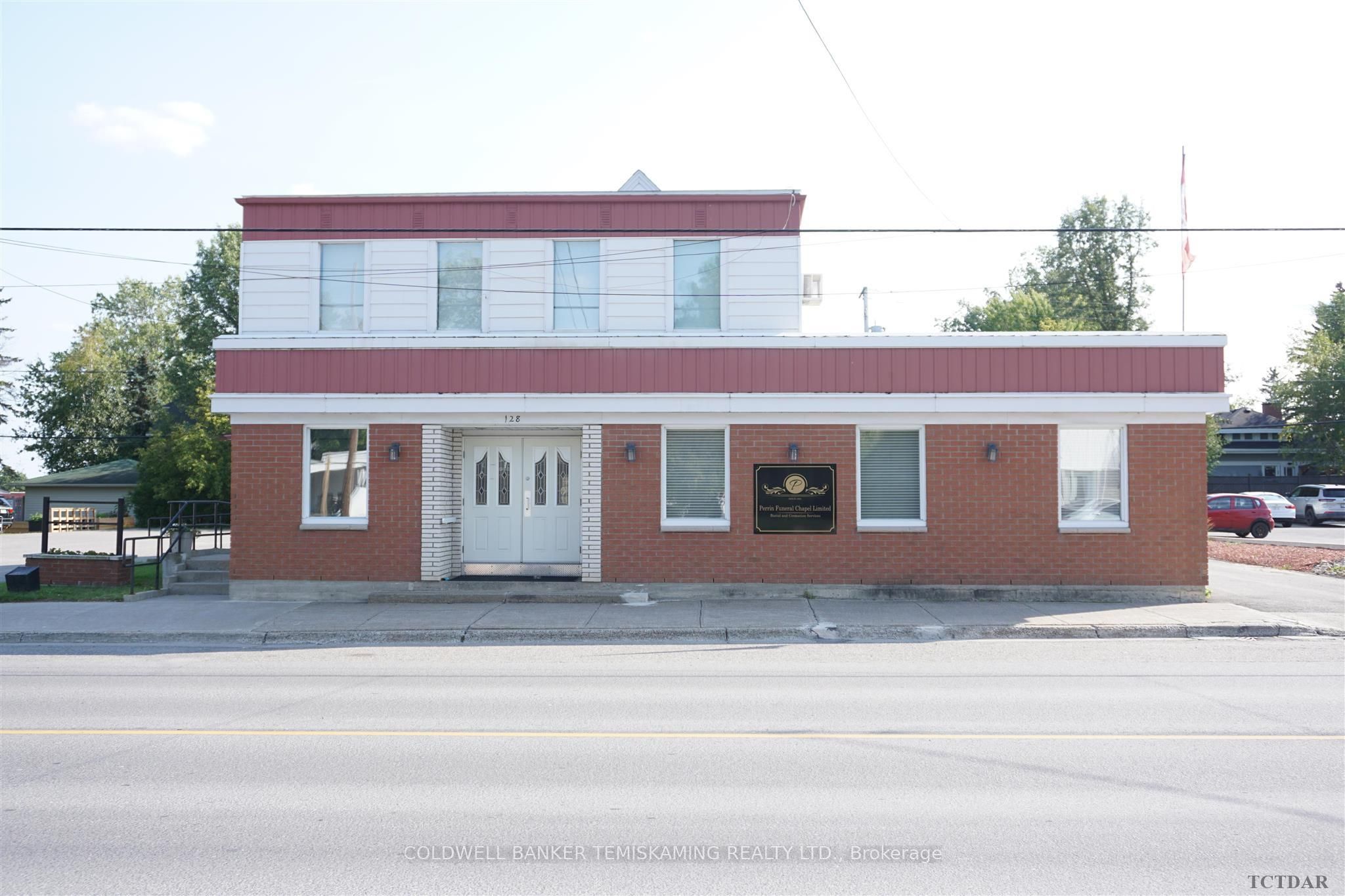 128 Whitewood Avenue Property Photo 1