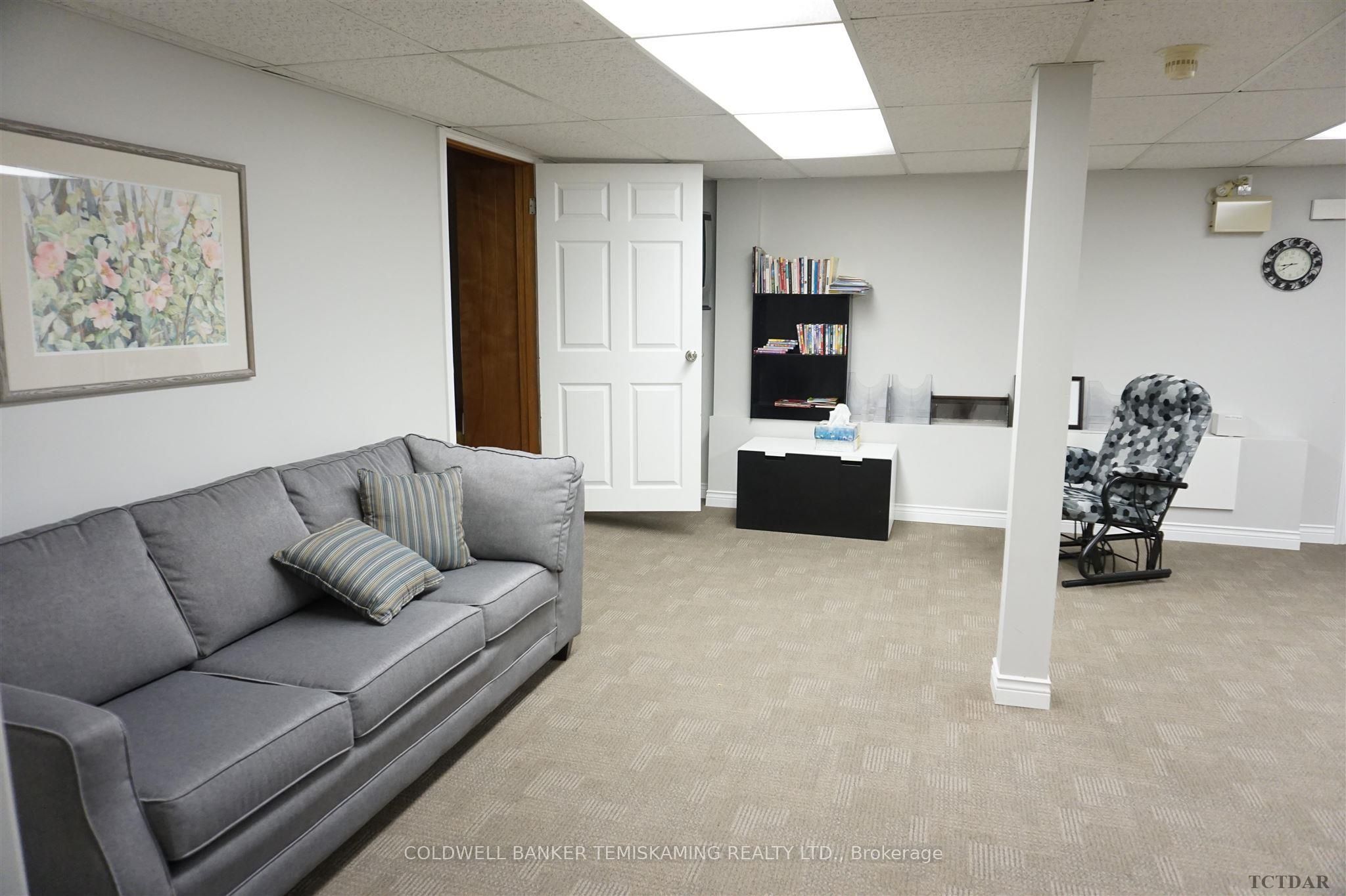128 Whitewood Avenue Property Photo 33
