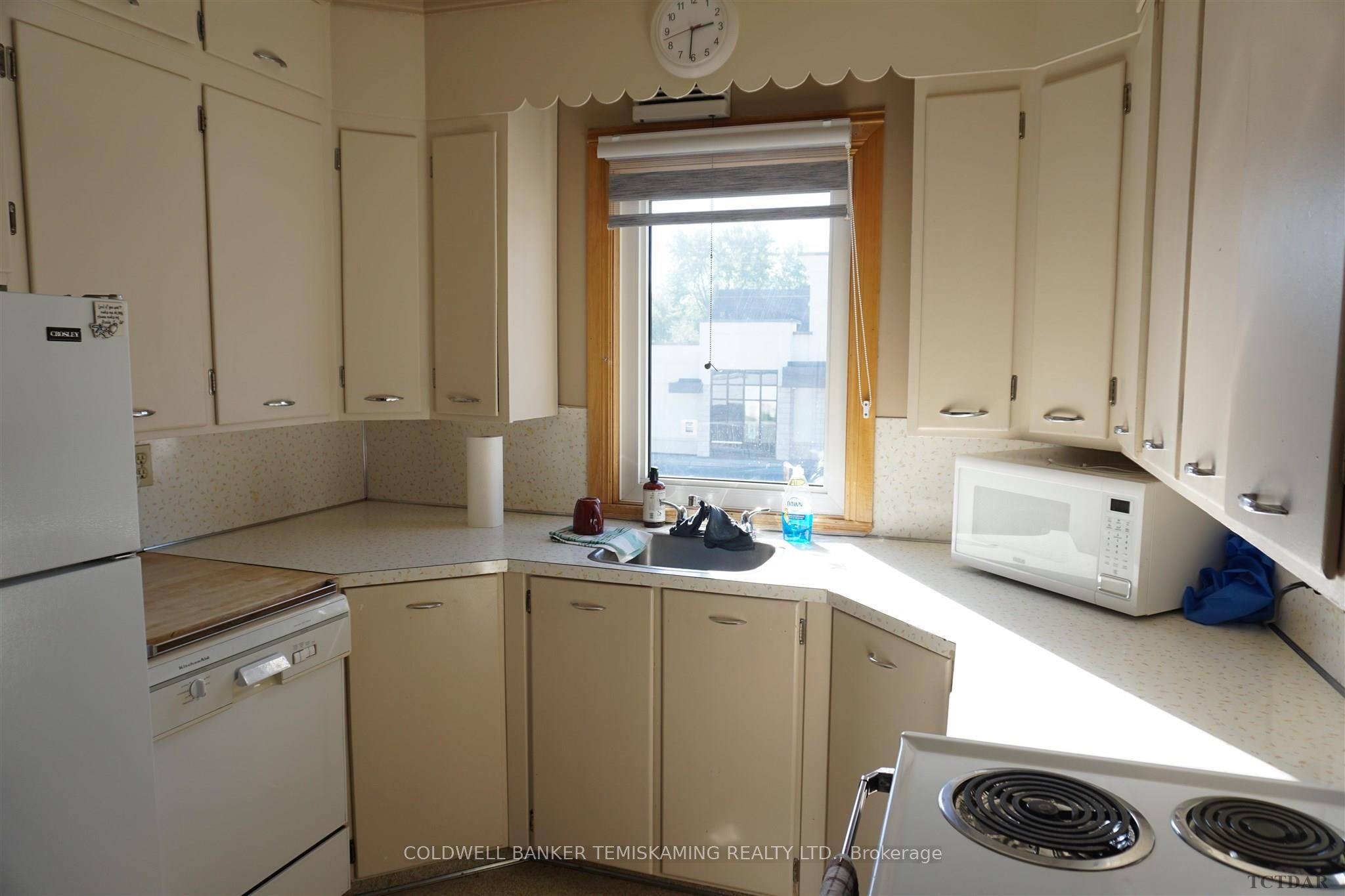 128 Whitewood Avenue Property Photo 76
